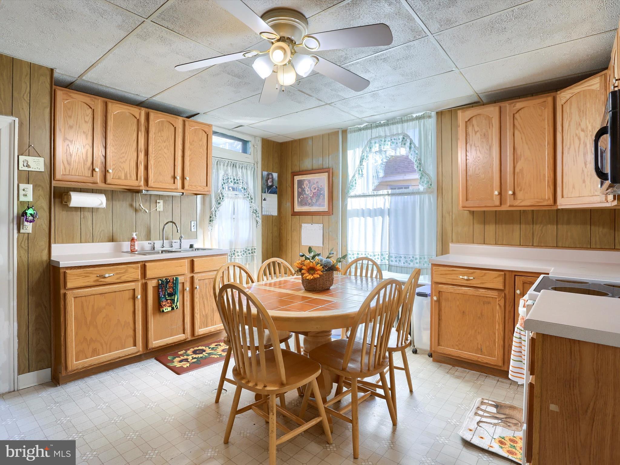 LEBANON - Residential