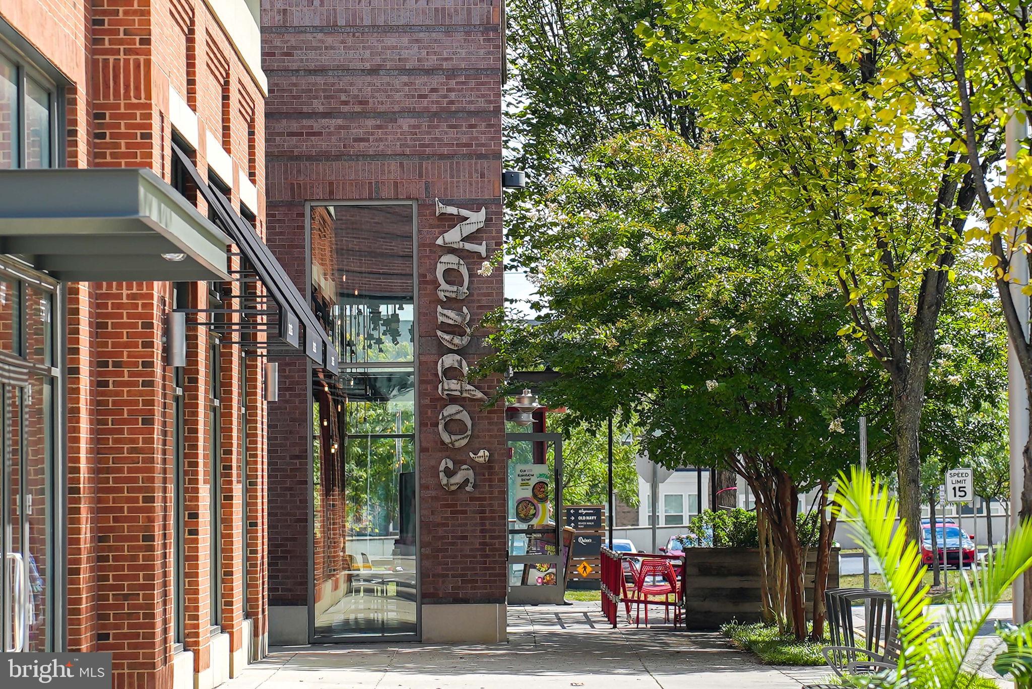 POTOMAC TOWN CENTER - Residential