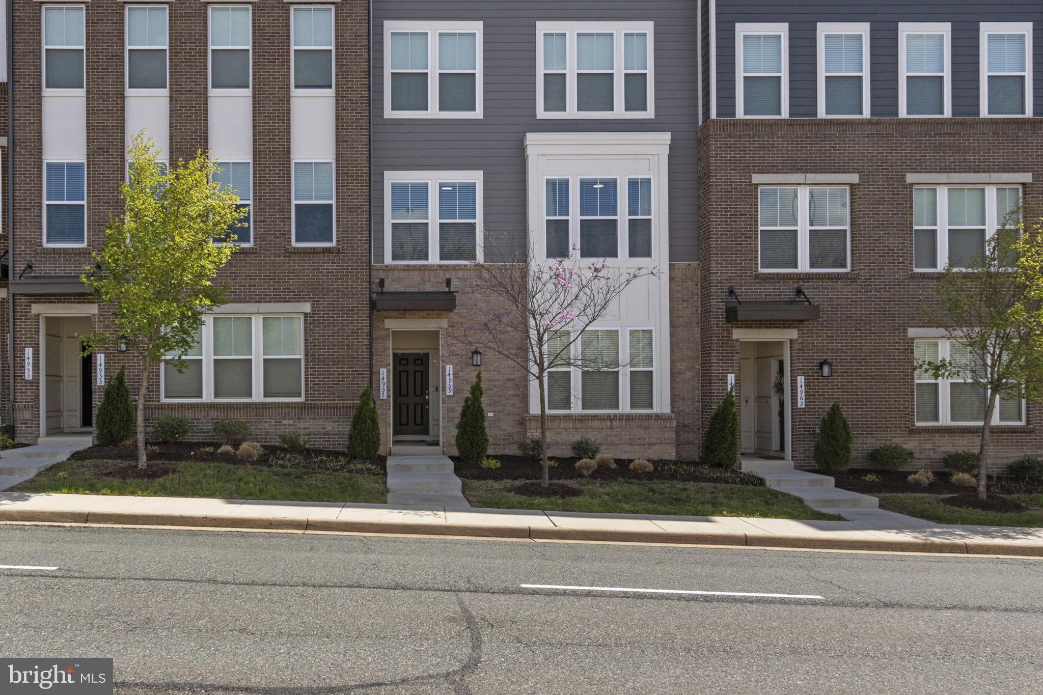 POTOMAC TOWN CENTER - Residential