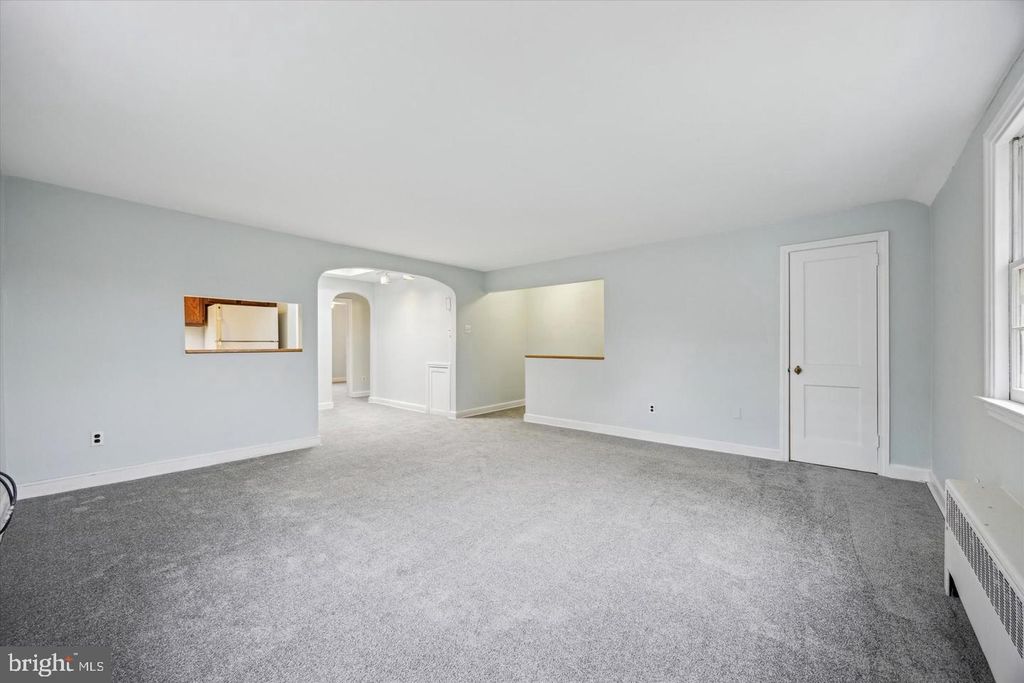 Photo of 11 Trent Road #2ND FLOOR, WYNNEWOOD, PA 19096 (MLS # PAMC2163598)