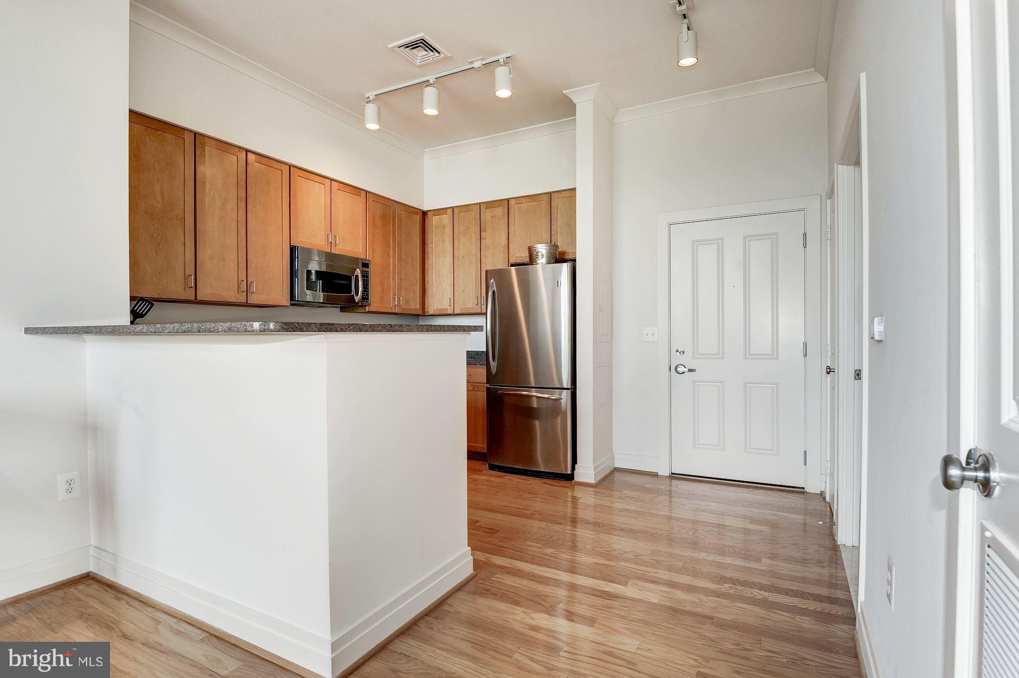 ELAN AT EAST MARKET - Residential