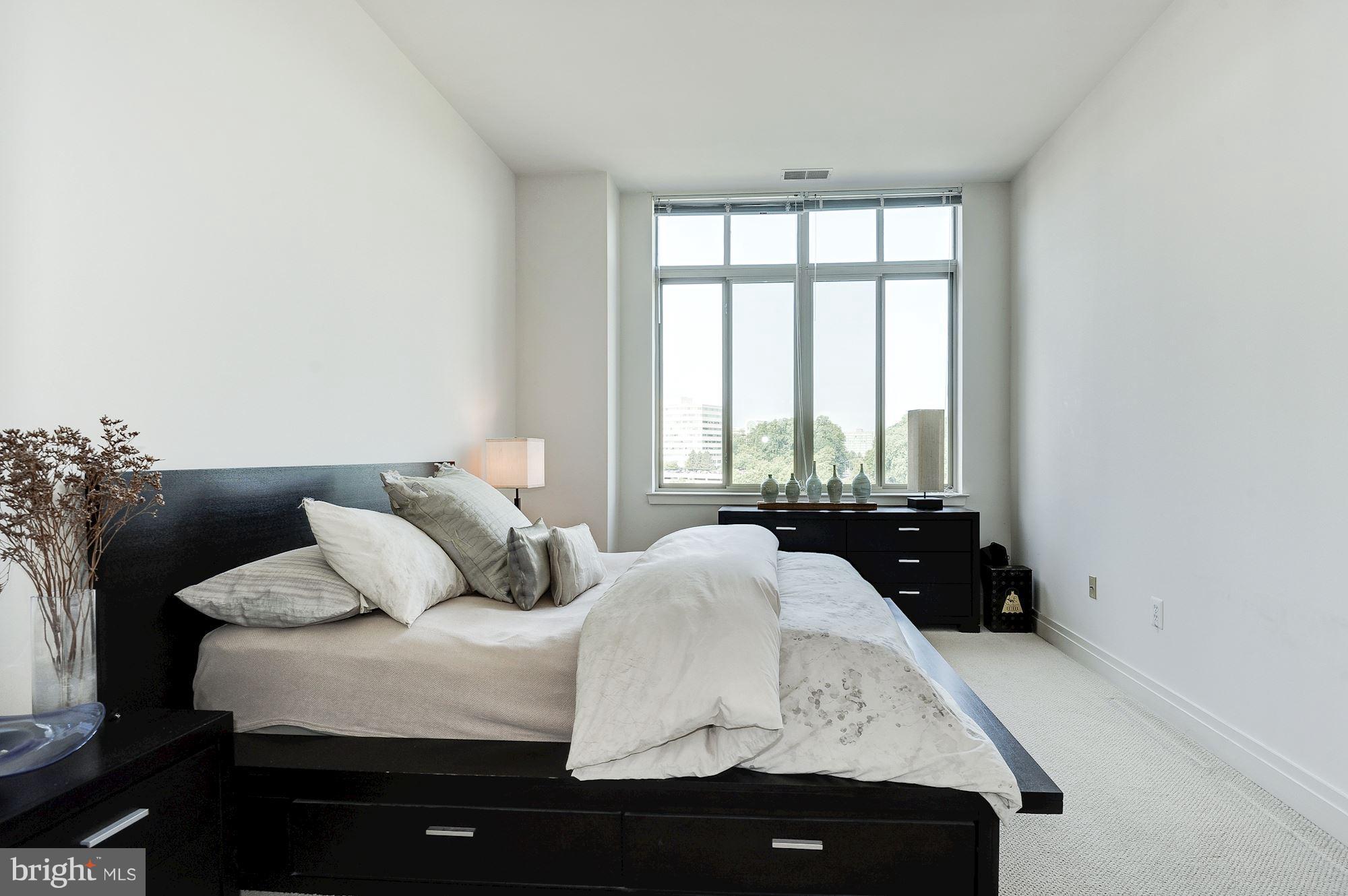 ELAN AT EAST MARKET - Residential