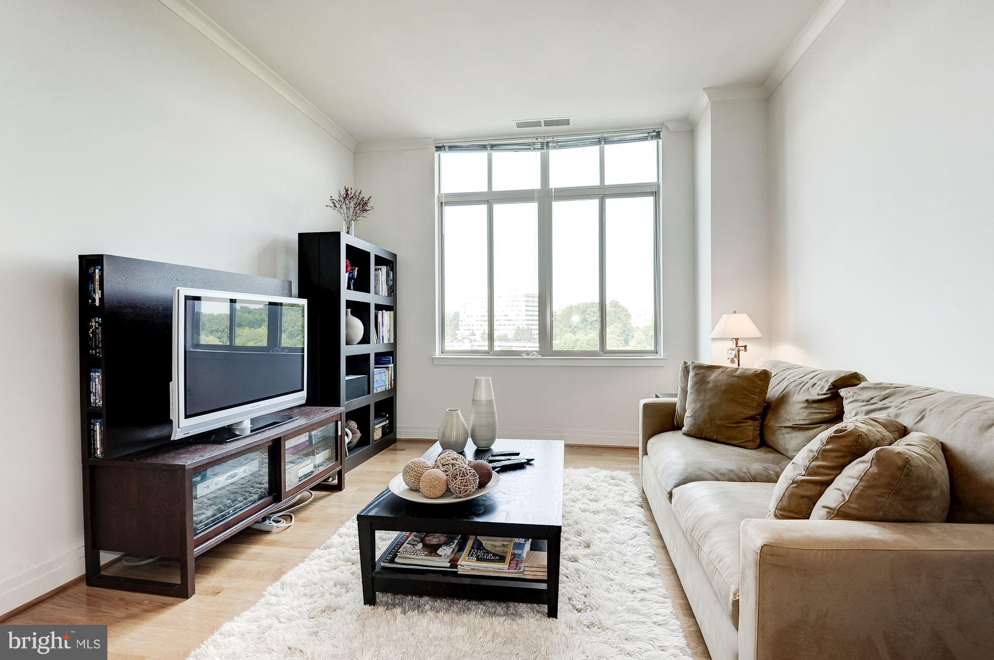 ELAN AT EAST MARKET - Residential