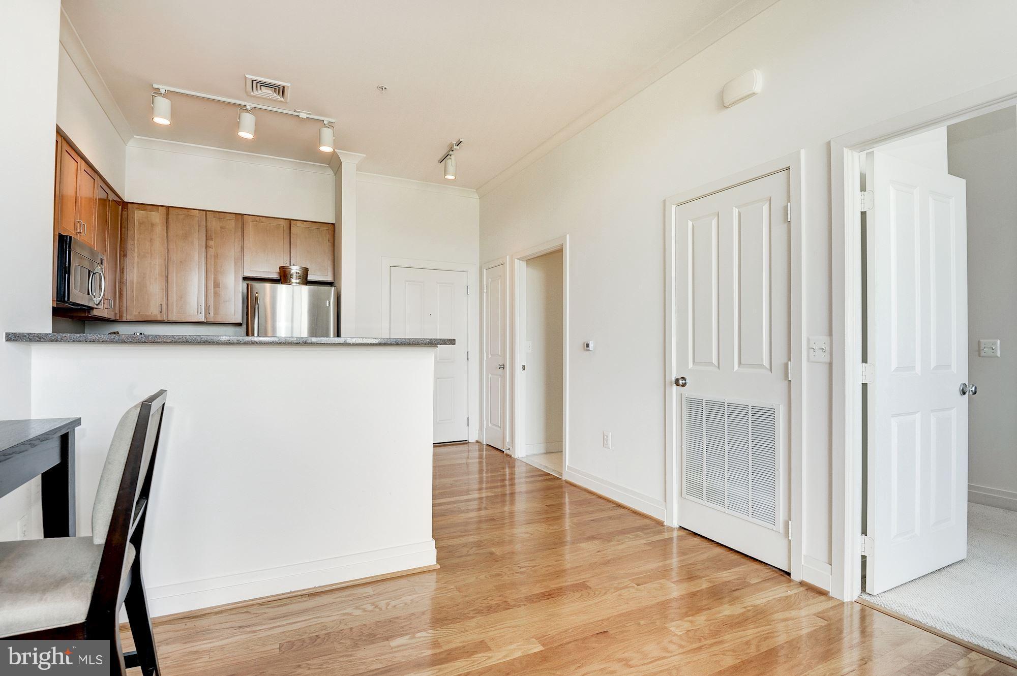 ELAN AT EAST MARKET - Residential