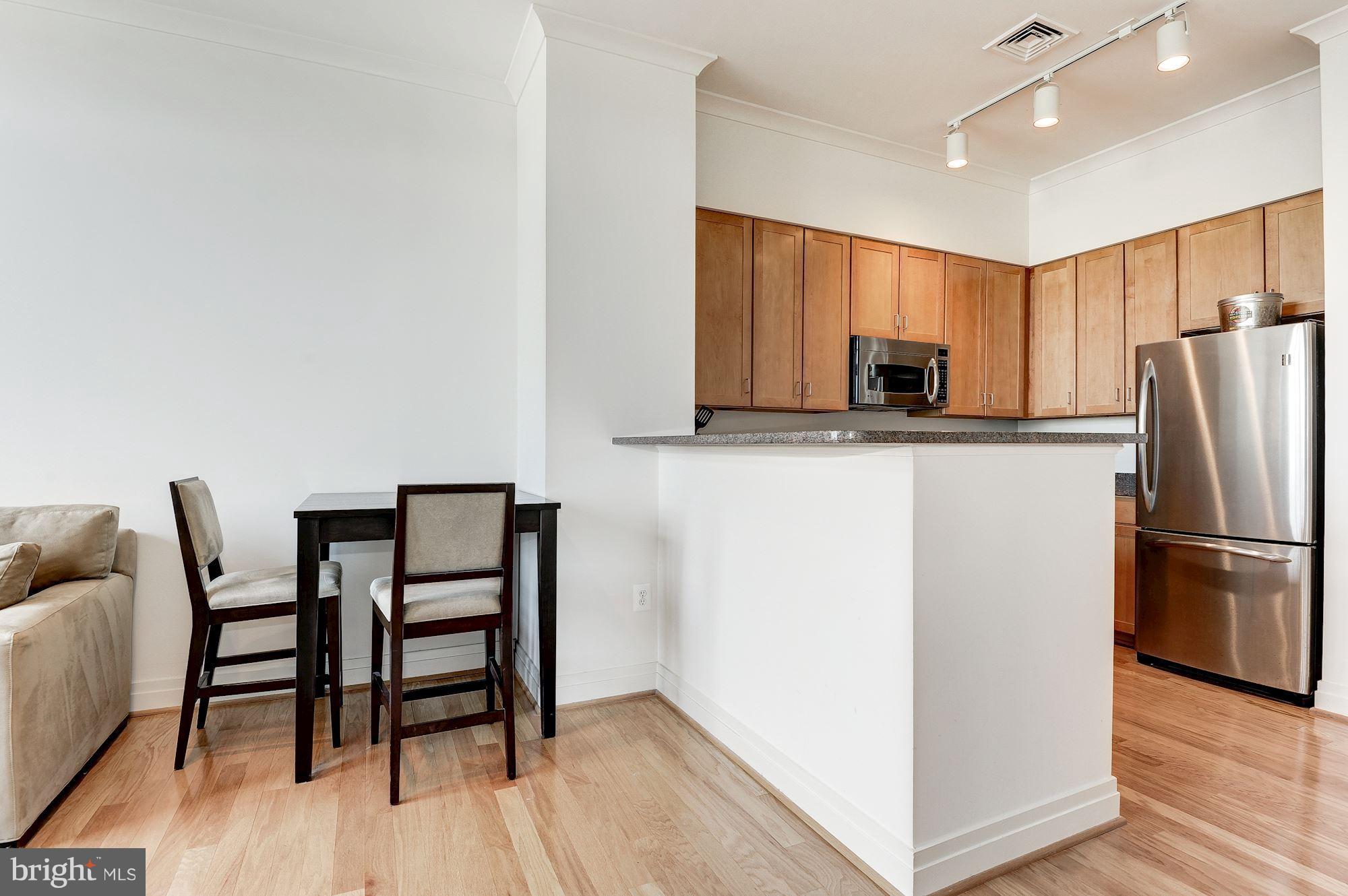 ELAN AT EAST MARKET - Residential