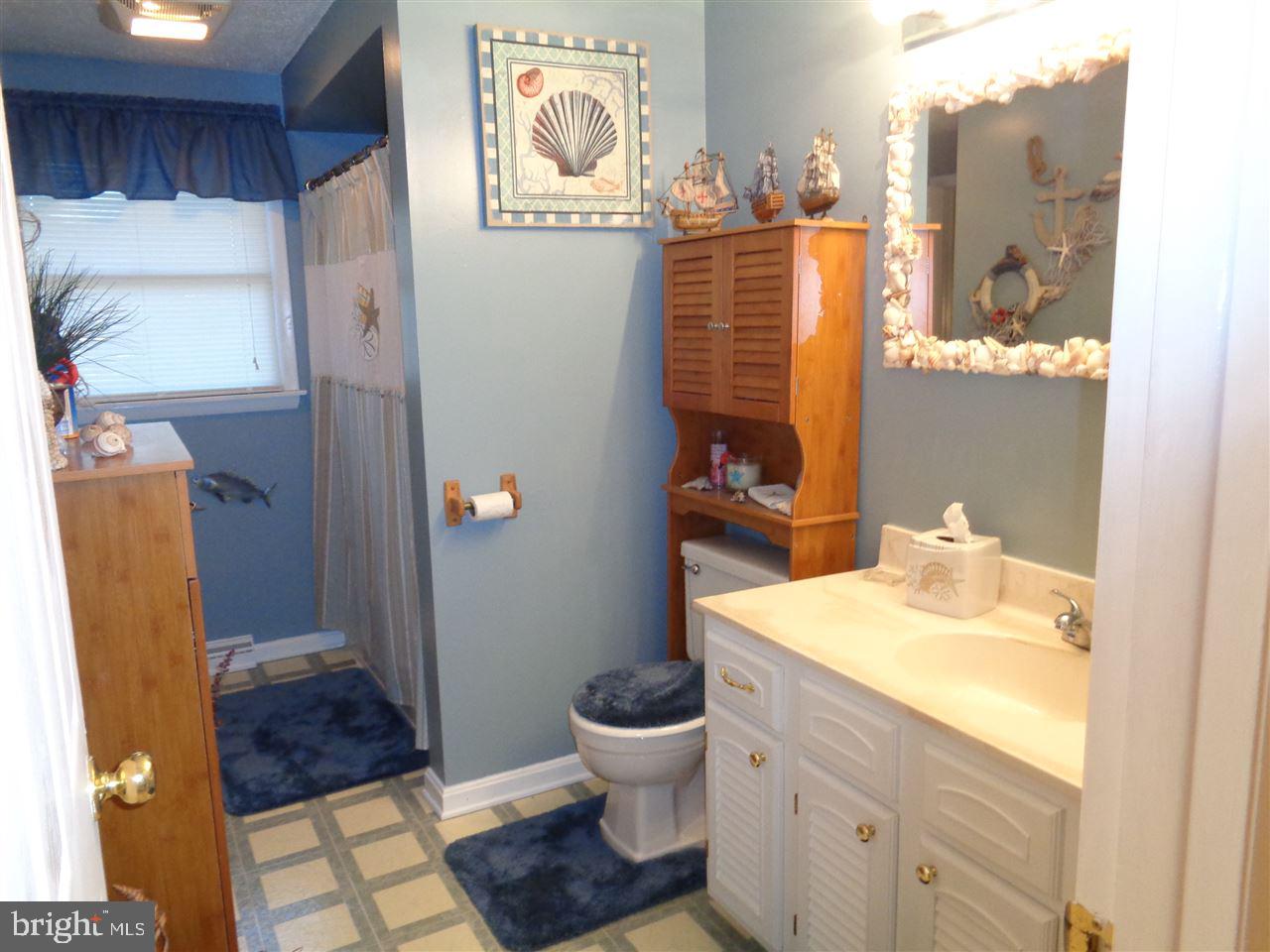 WILLS FORD - Residential