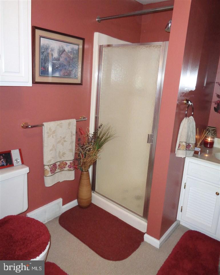 WILLS FORD - Residential