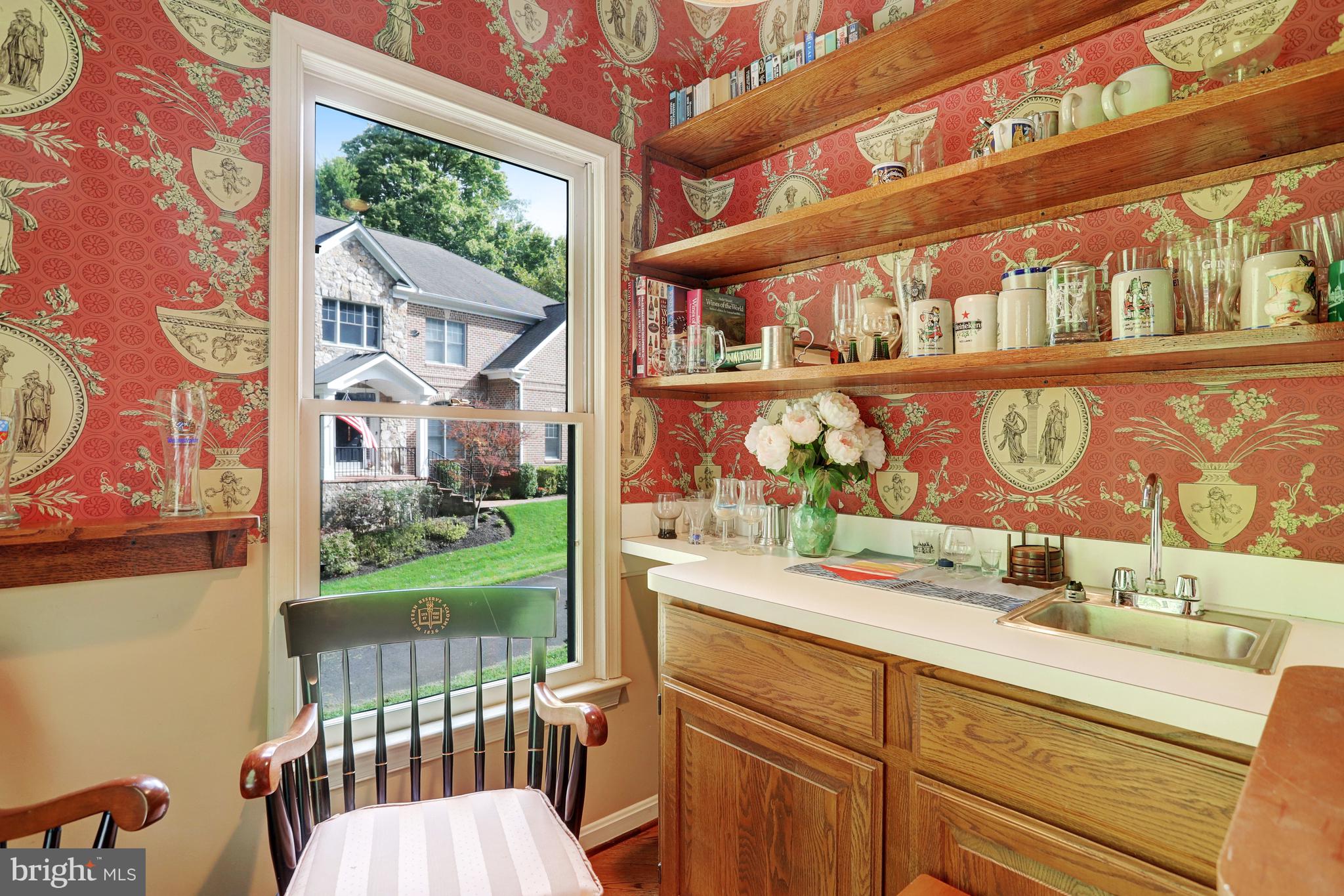 GOLF CLUB MANOR - Residential