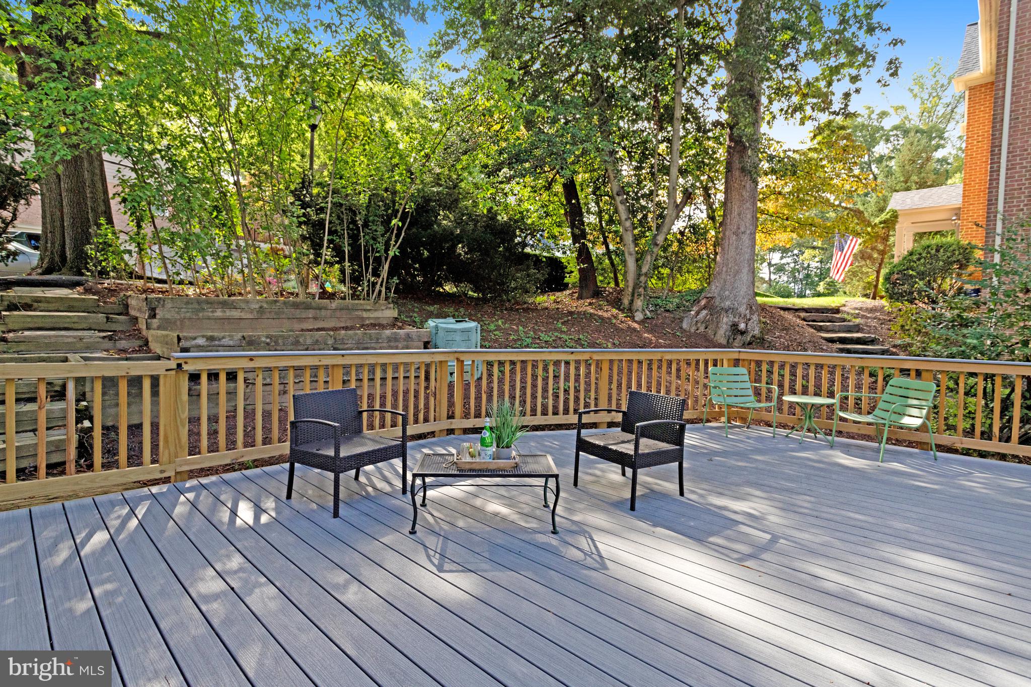 GOLF CLUB MANOR - Residential