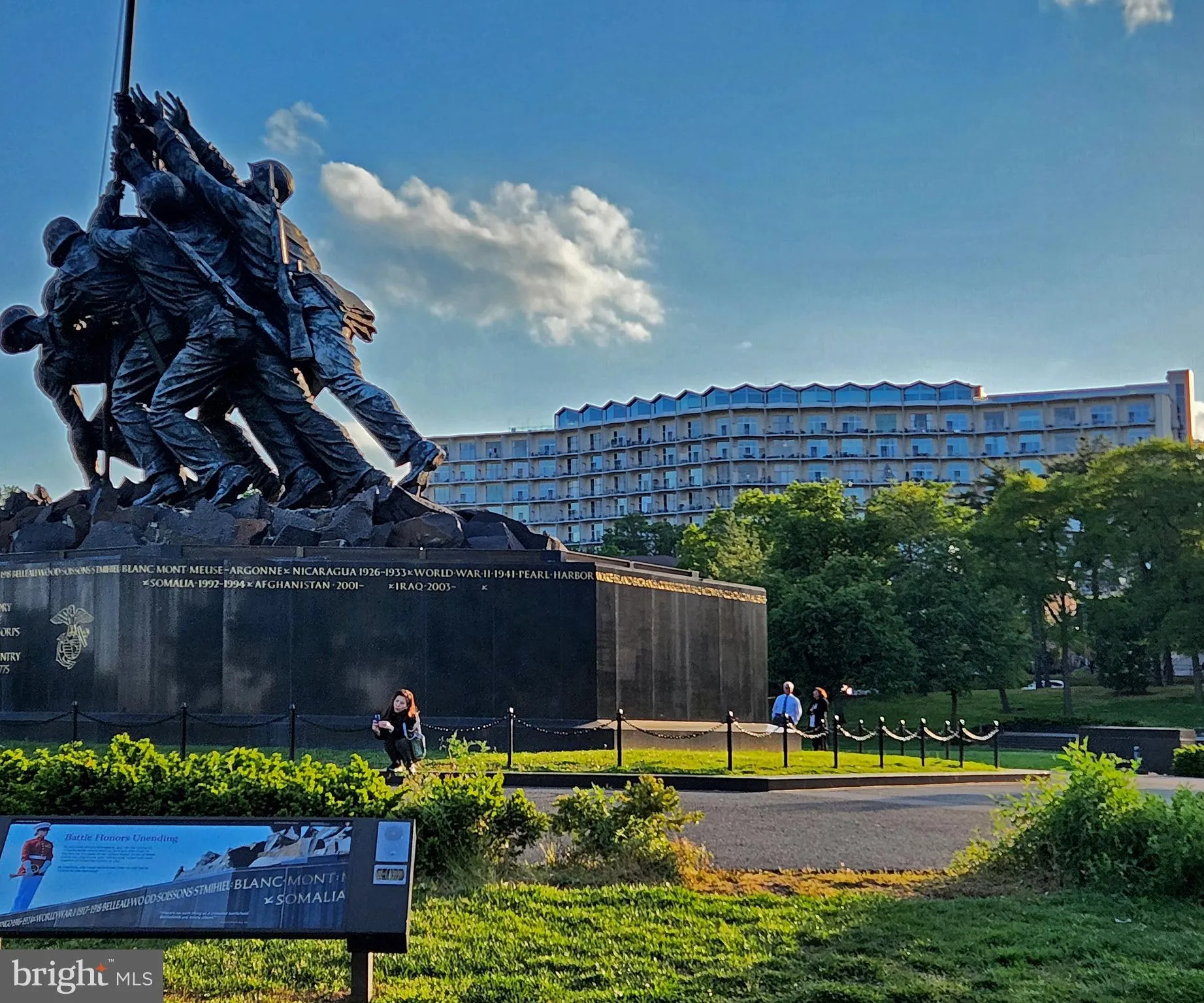 Arlington, Virginia 22209, United States, 2 Bedrooms Bedrooms, ,2 BathroomsBathrooms,Residential,Active,184977