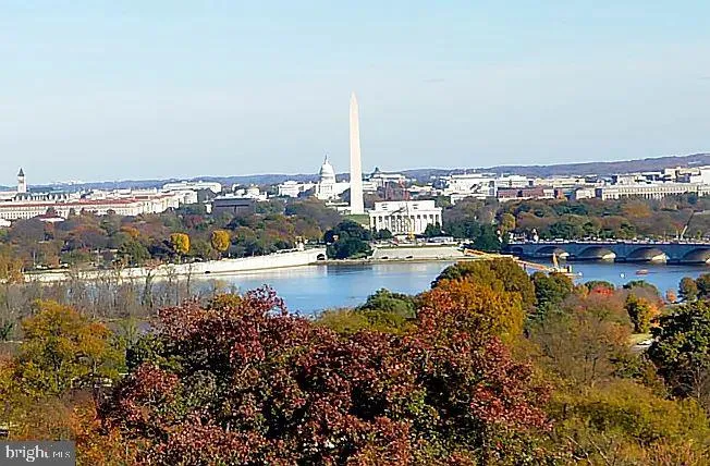 Arlington, Virginia 22209, United States, 2 Bedrooms Bedrooms, ,2 BathroomsBathrooms,Residential,Active,184977