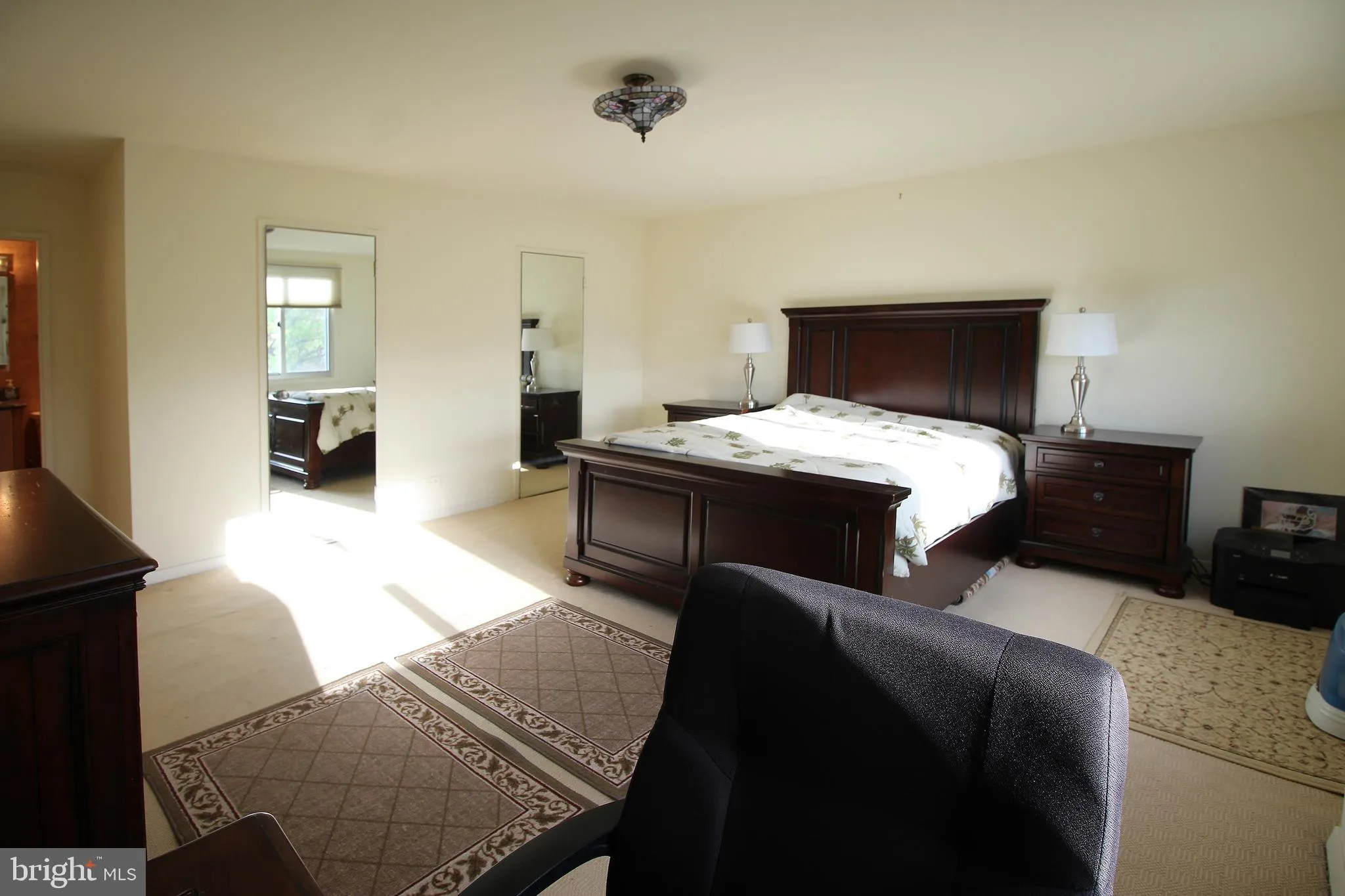 Arlington, Virginia 22209, United States, 2 Bedrooms Bedrooms, ,2 BathroomsBathrooms,Residential,Active,184977