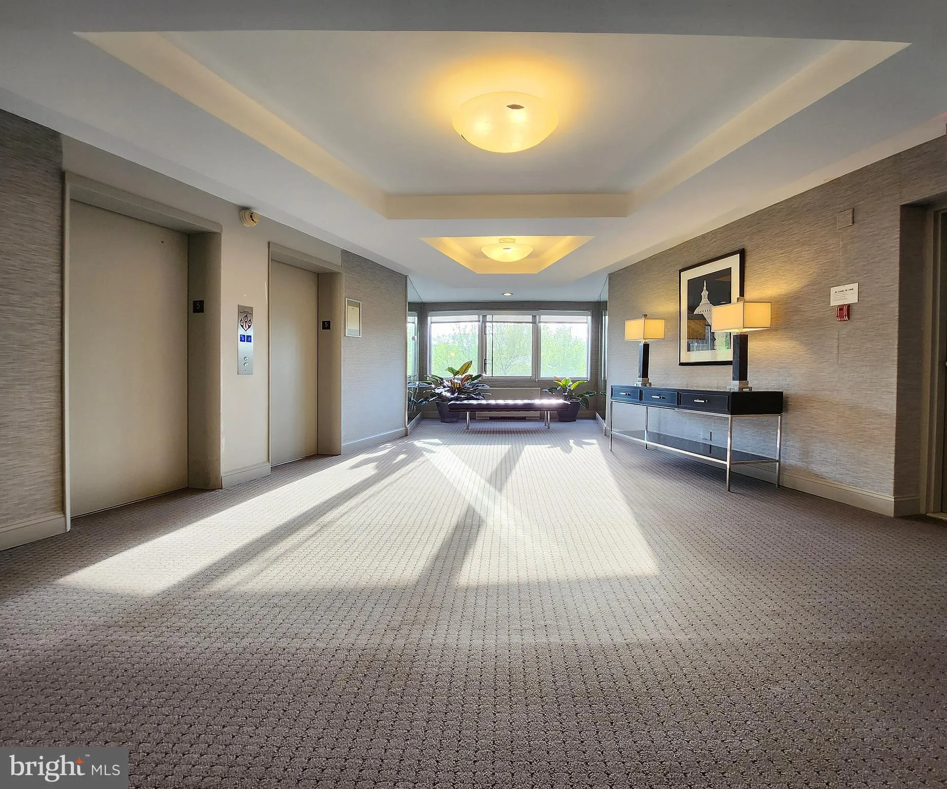 Arlington, Virginia 22209, United States, 2 Bedrooms Bedrooms, ,2 BathroomsBathrooms,Residential,Active,184977