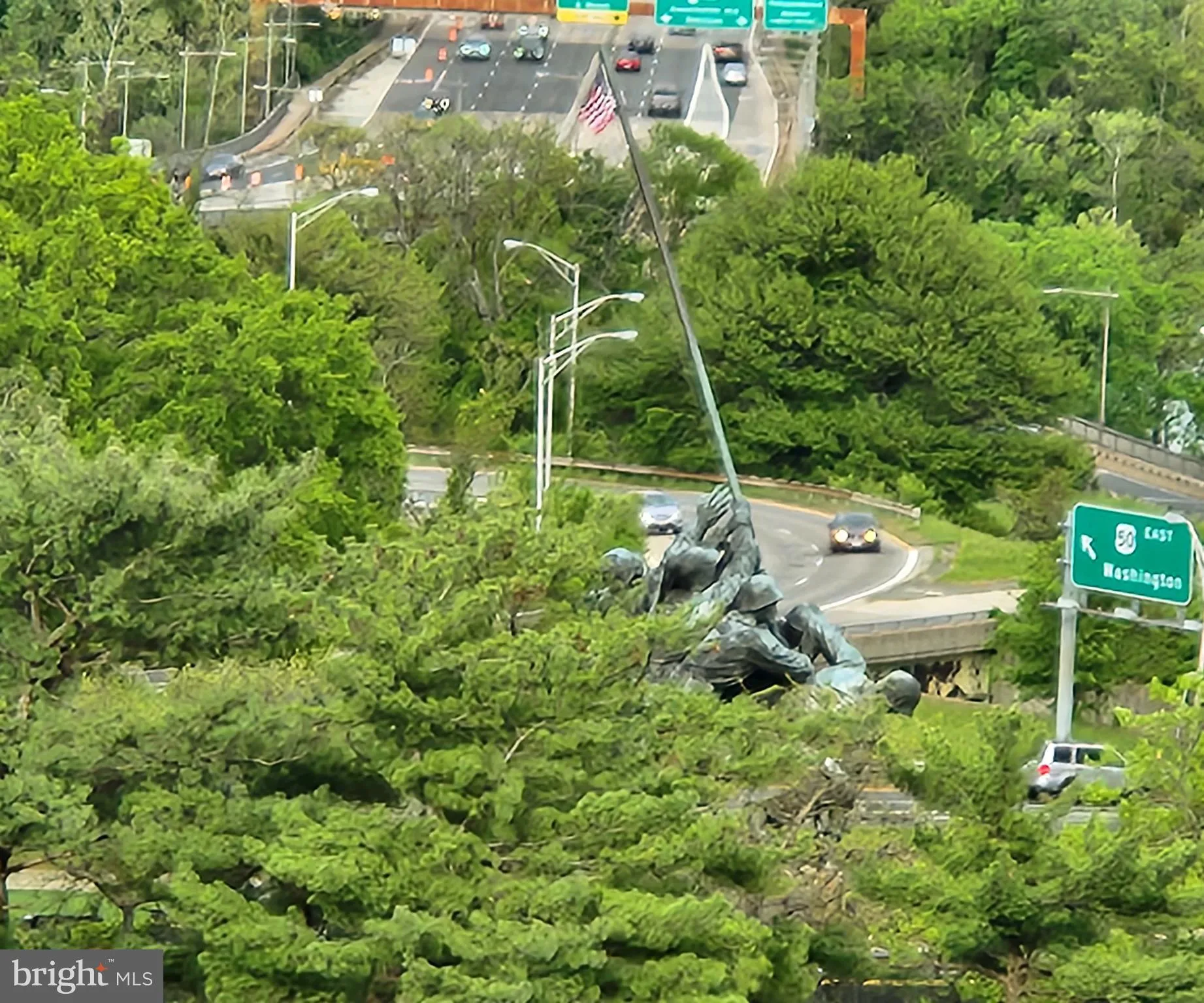 Arlington, Virginia 22209, United States, 2 Bedrooms Bedrooms, ,2 BathroomsBathrooms,Residential,Active,184977