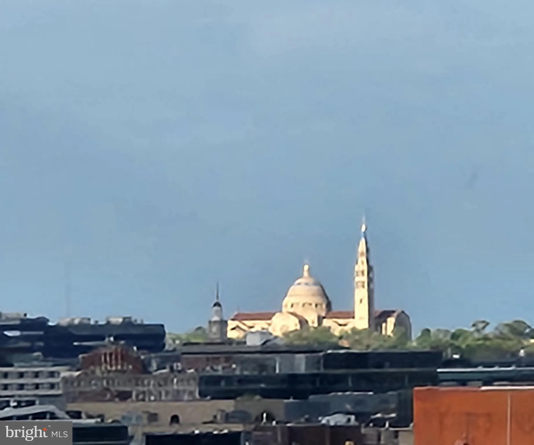 Arlington, Virginia 22209, United States, 2 Bedrooms Bedrooms, ,2 BathroomsBathrooms,Residential,Active,184977