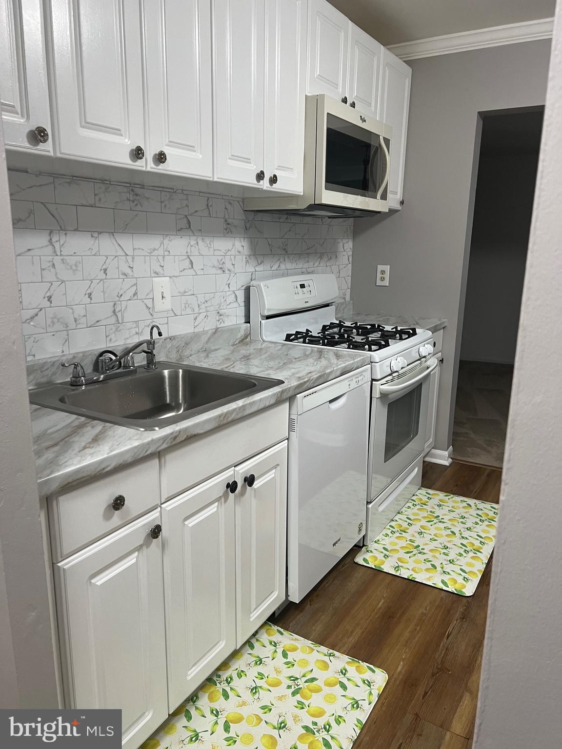 THOMAS CHOICE GARDENS - Residential