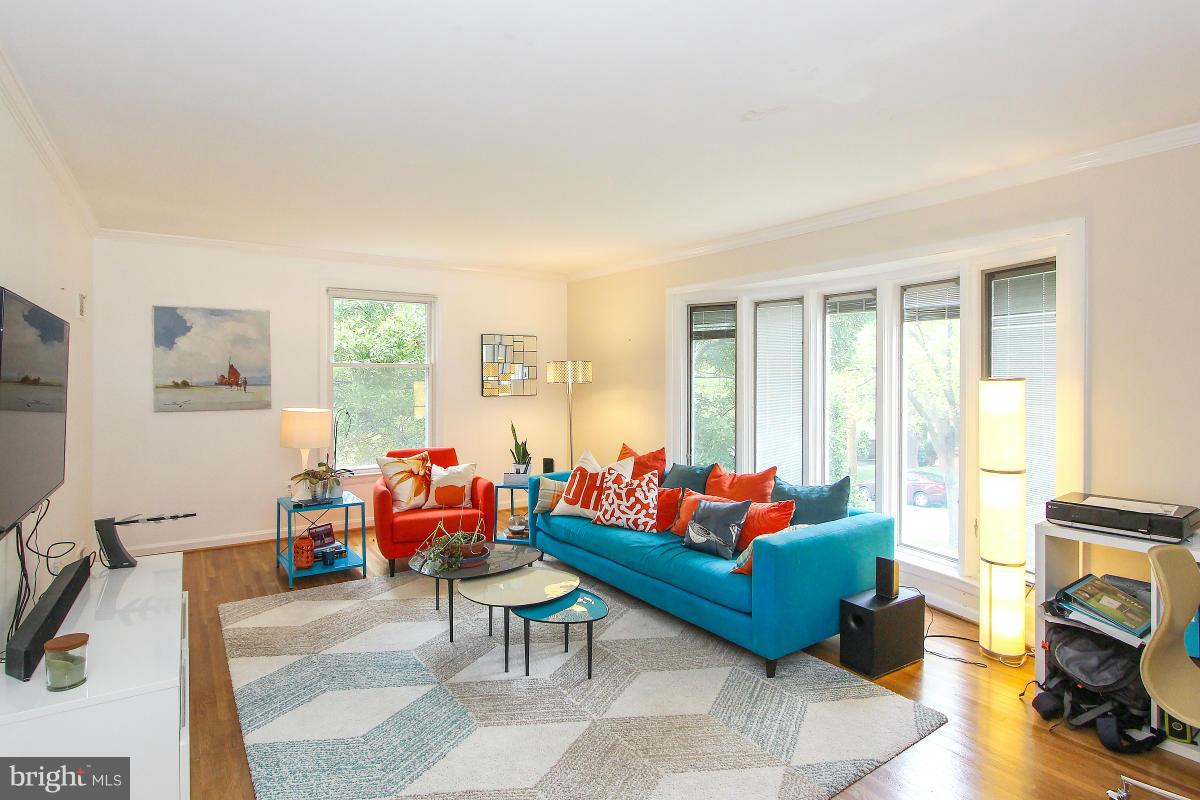 LYBROOK - Residential Lease