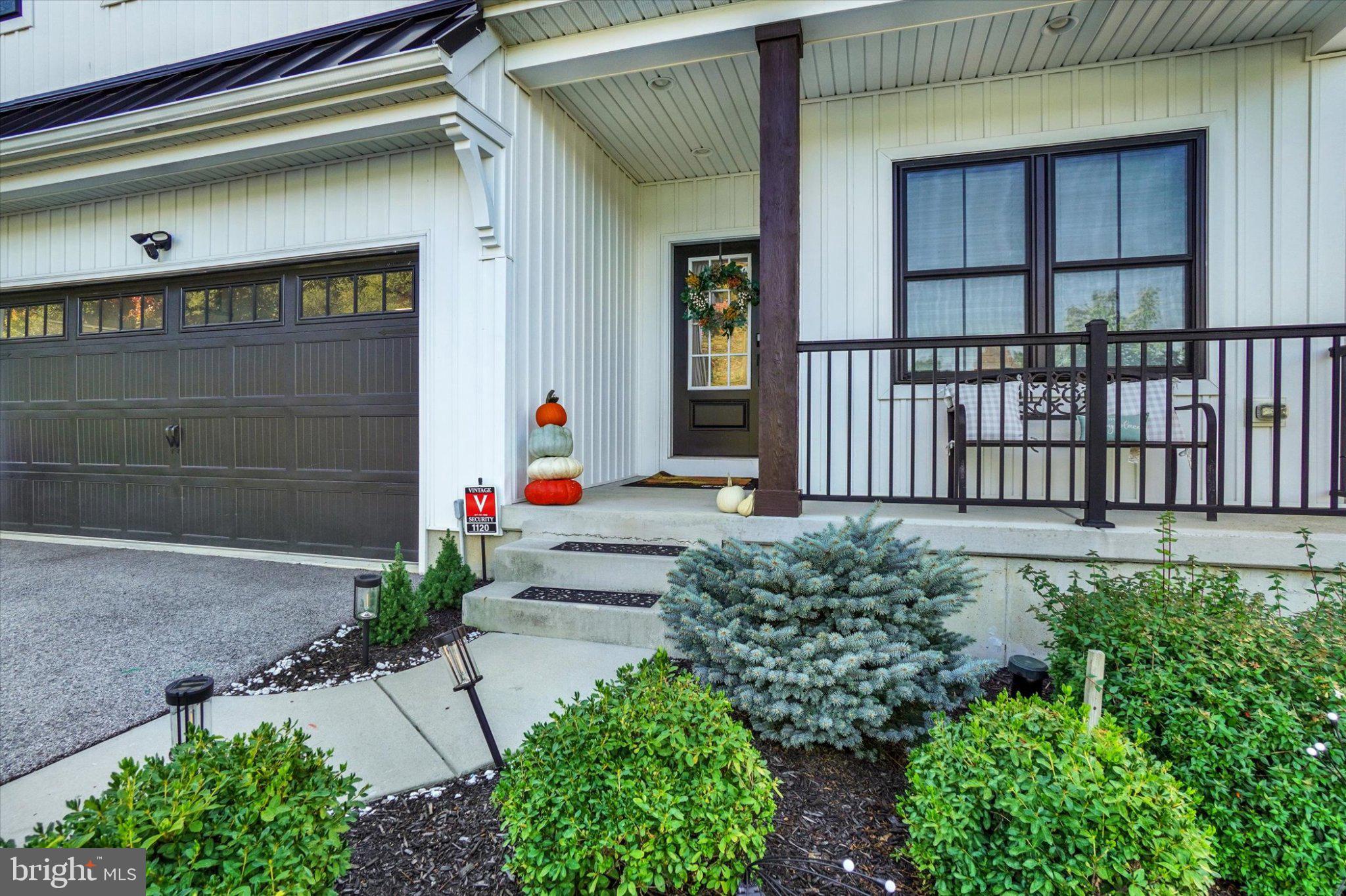 1120 DIETZ ROAD