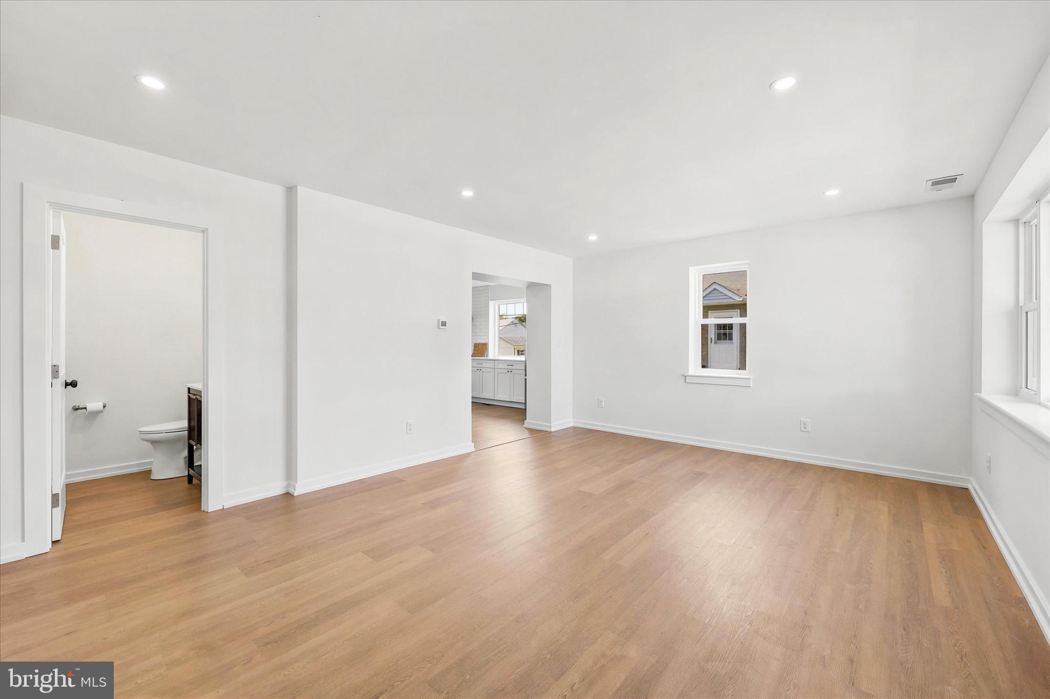8 JAMES ROAD