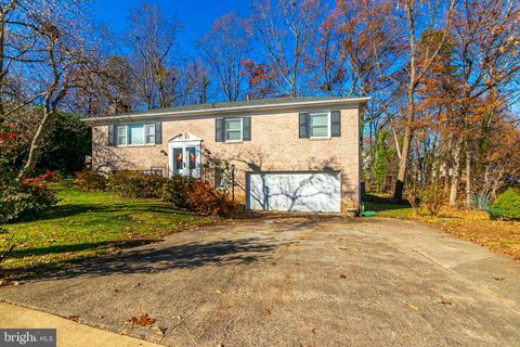 16039 FAIRWAY DRIVE DUMFRIES VA 22025