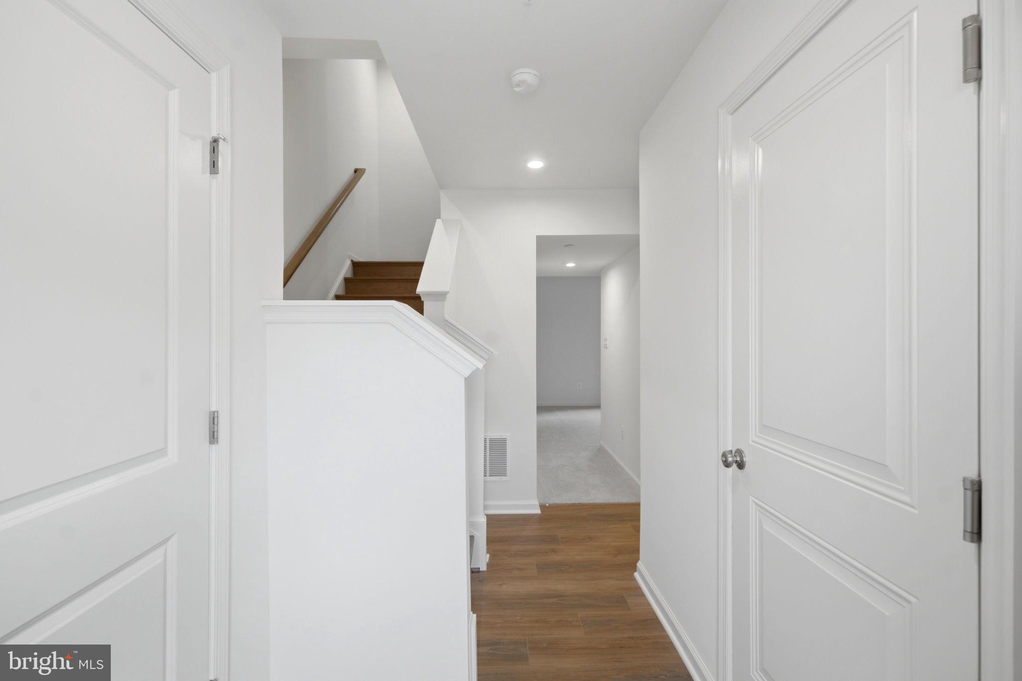 8 MAGNOLIA COURT