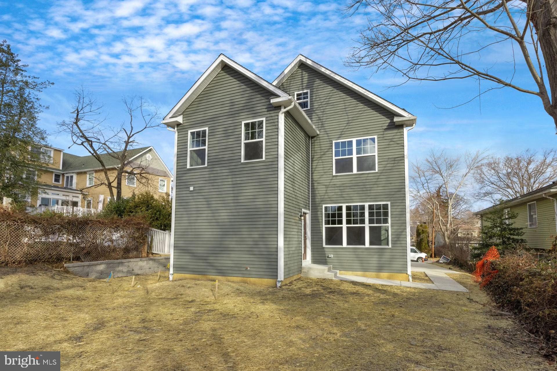 920-A BERKELEY AVENUE
