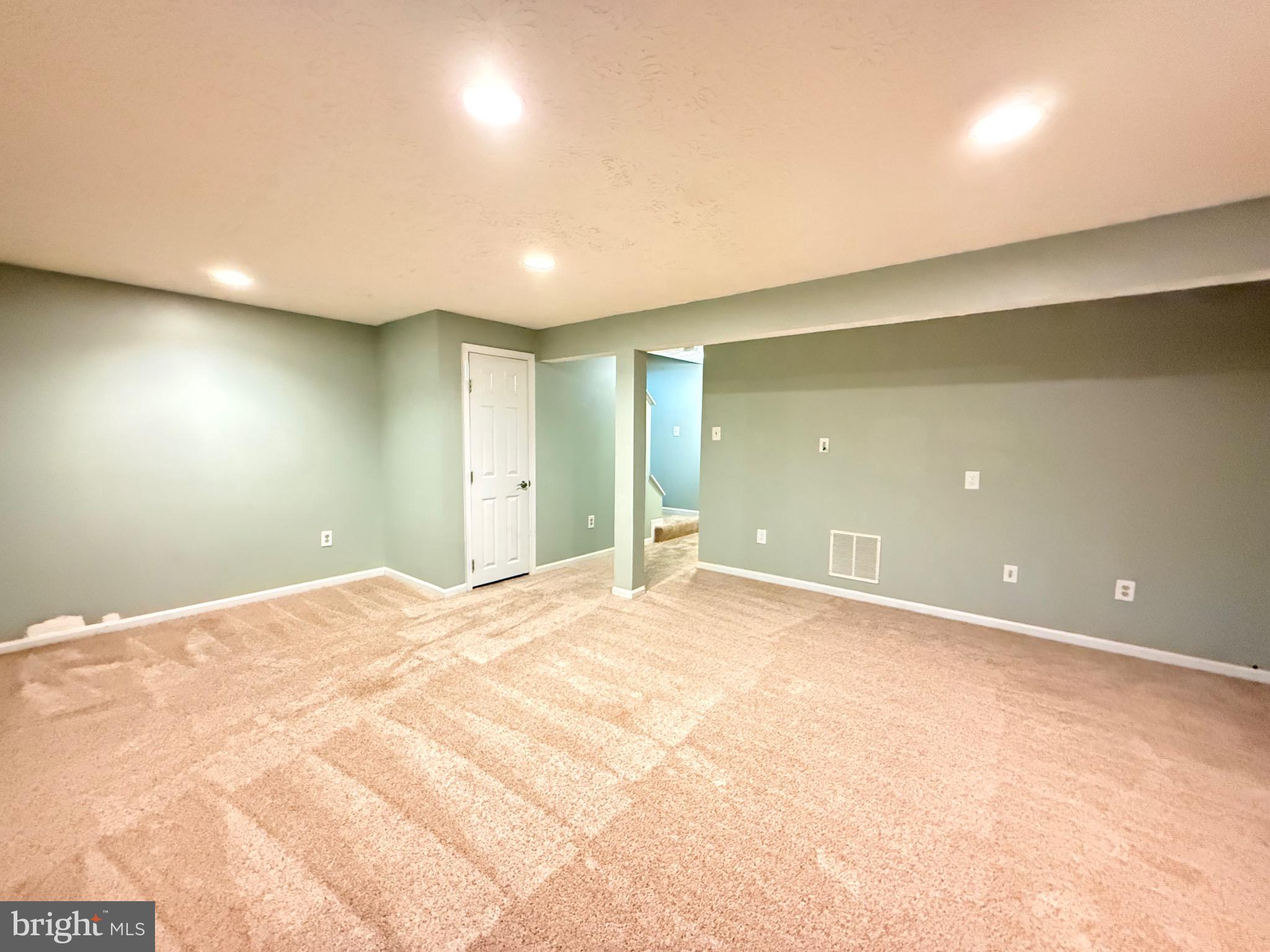 RIDGELYS CHOICE - Residential