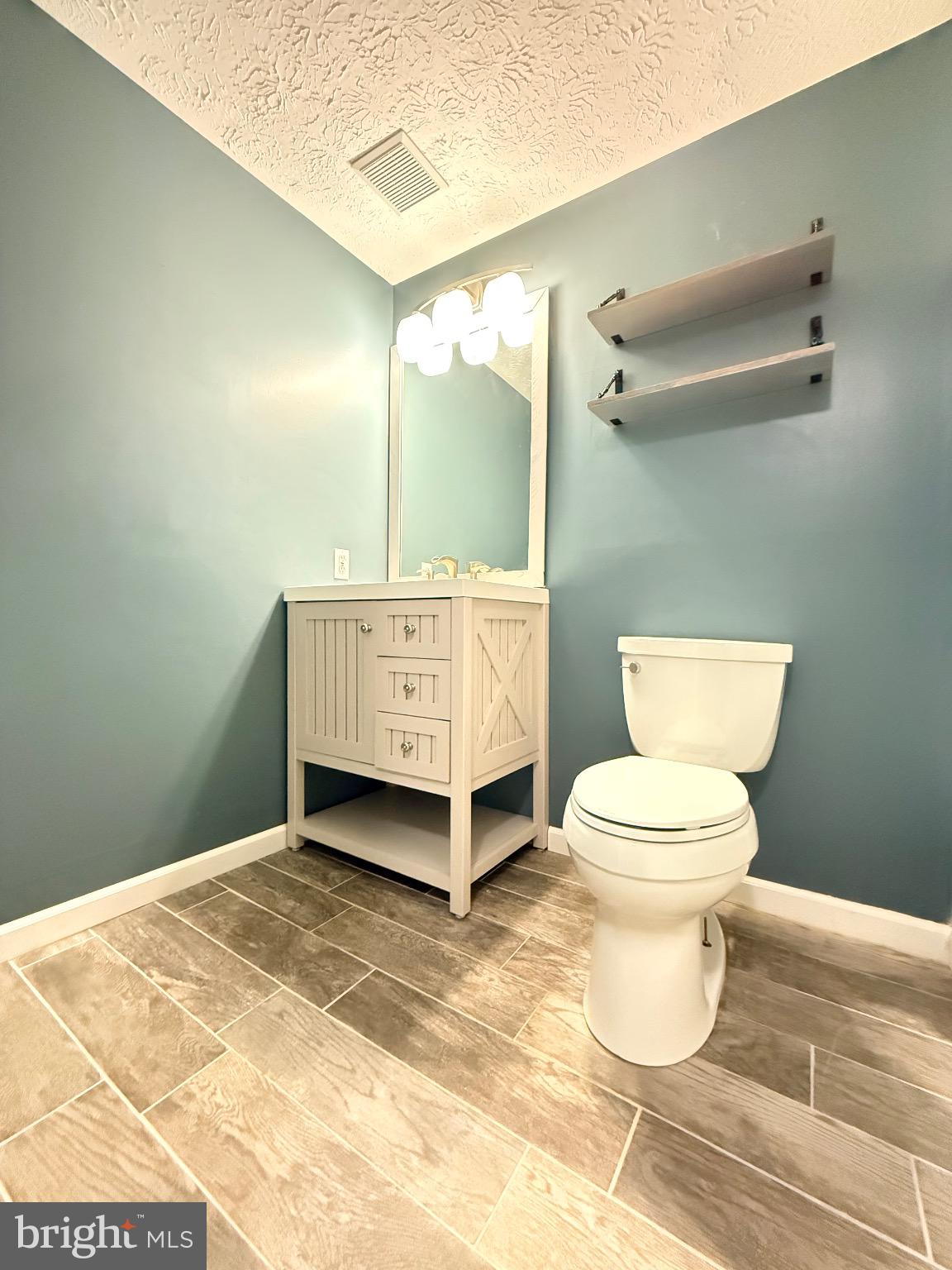 RIDGELYS CHOICE - Residential