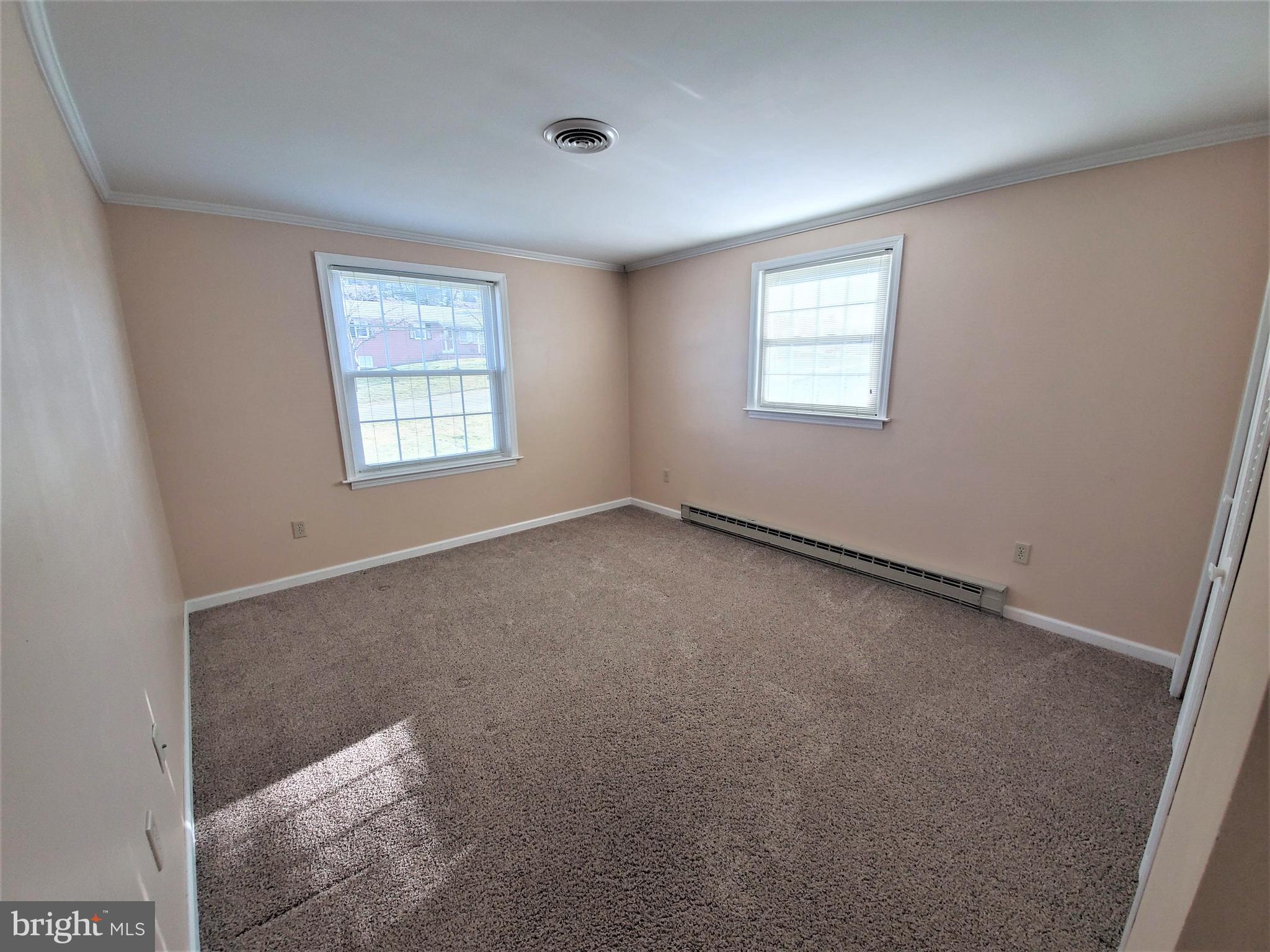 GRAYSTONE HILLS - Residential Lease