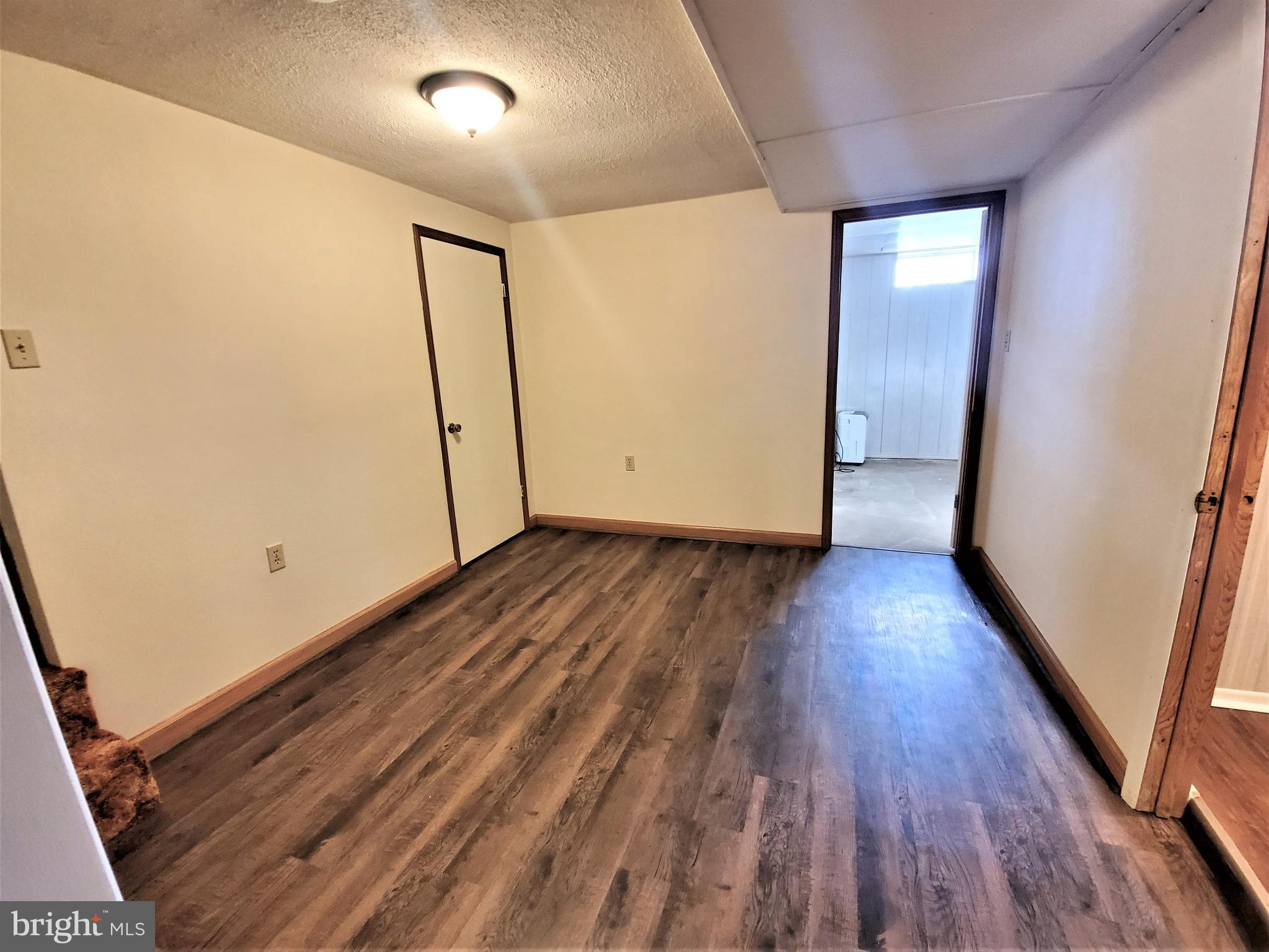 GRAYSTONE HILLS - Residential Lease