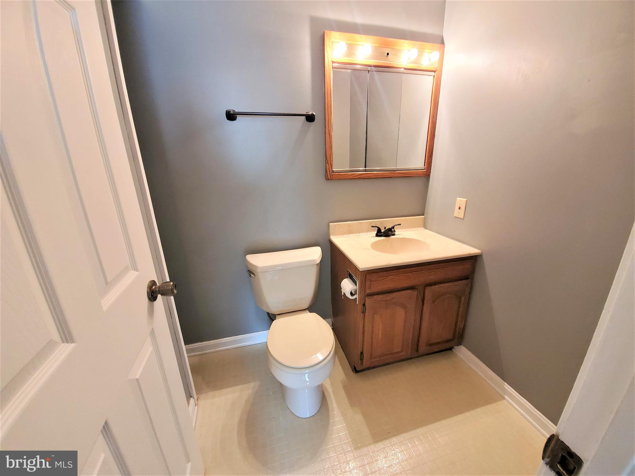 GRAYSTONE HILLS - Residential Lease