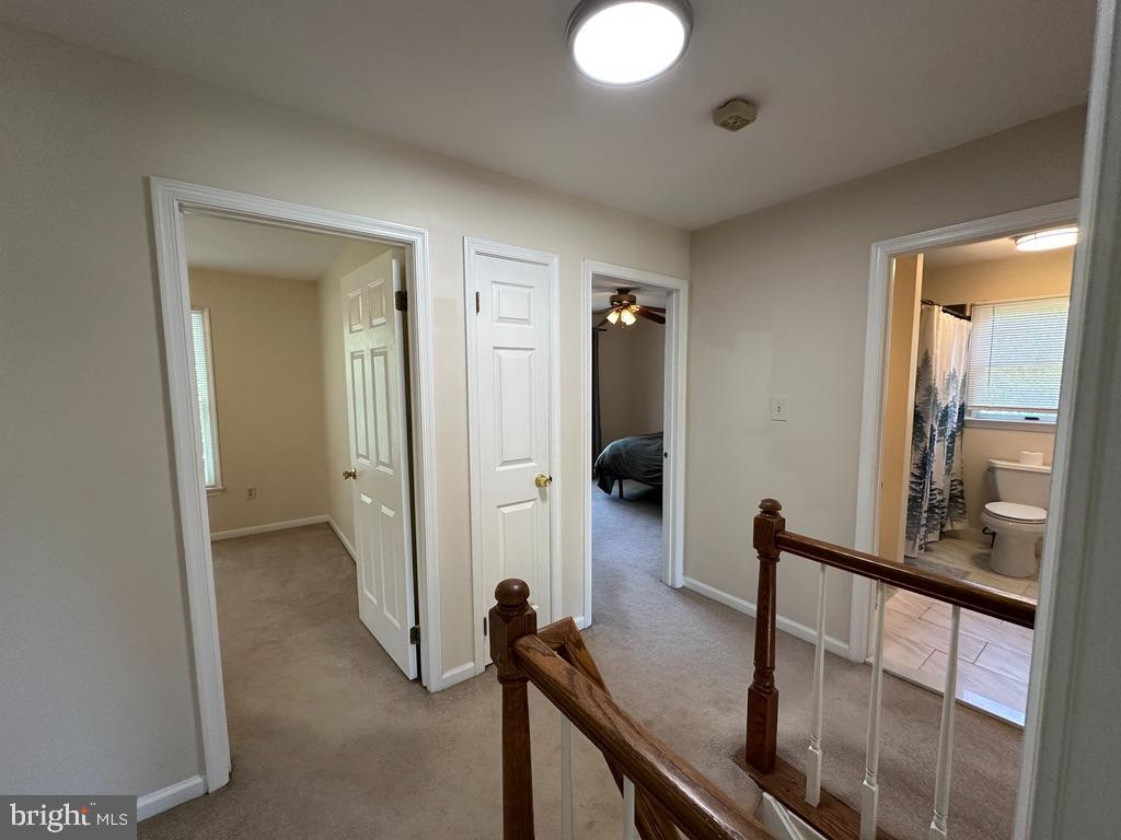 BROAD OAKS - Residential Lease