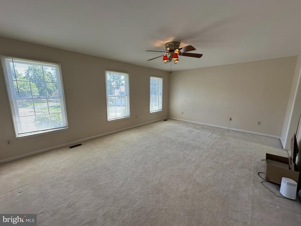 BROAD OAKS - Residential Lease