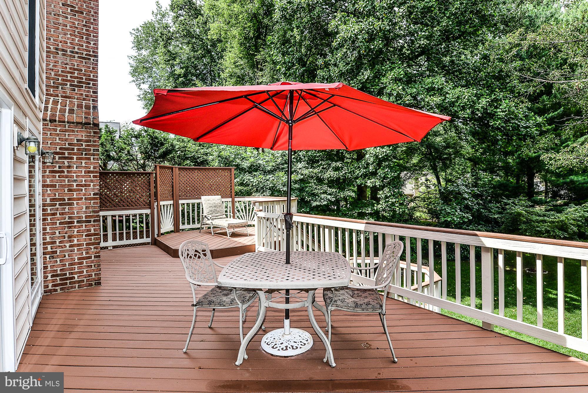 CROSSPOINTE - Residential