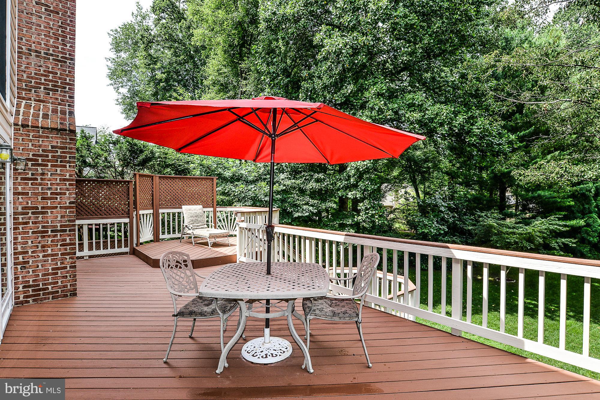 CROSSPOINTE - Residential