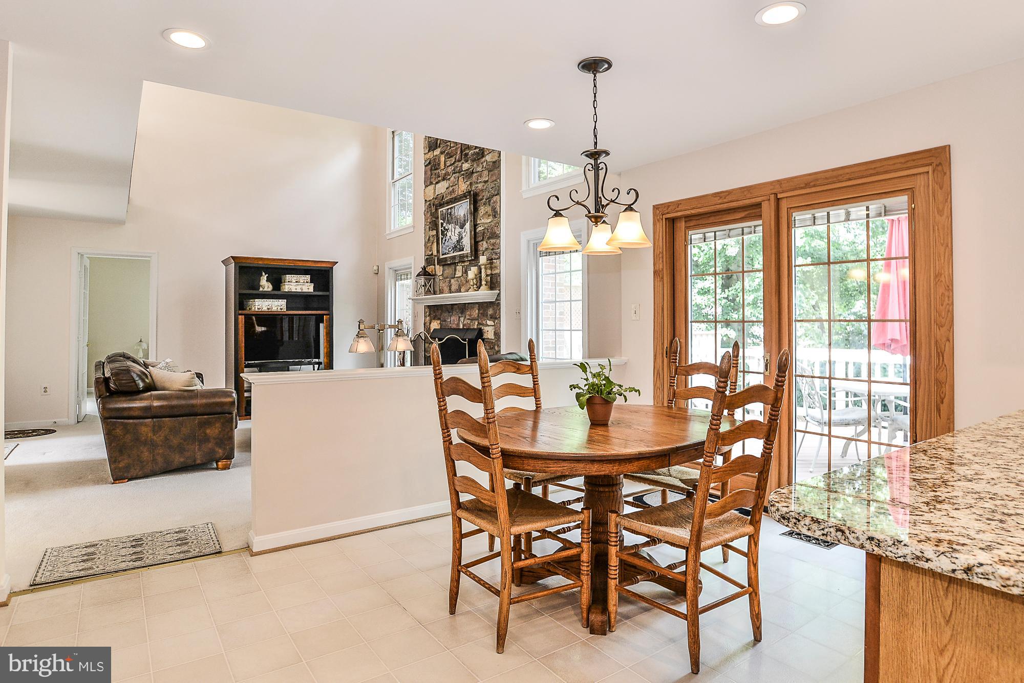 CROSSPOINTE - Residential