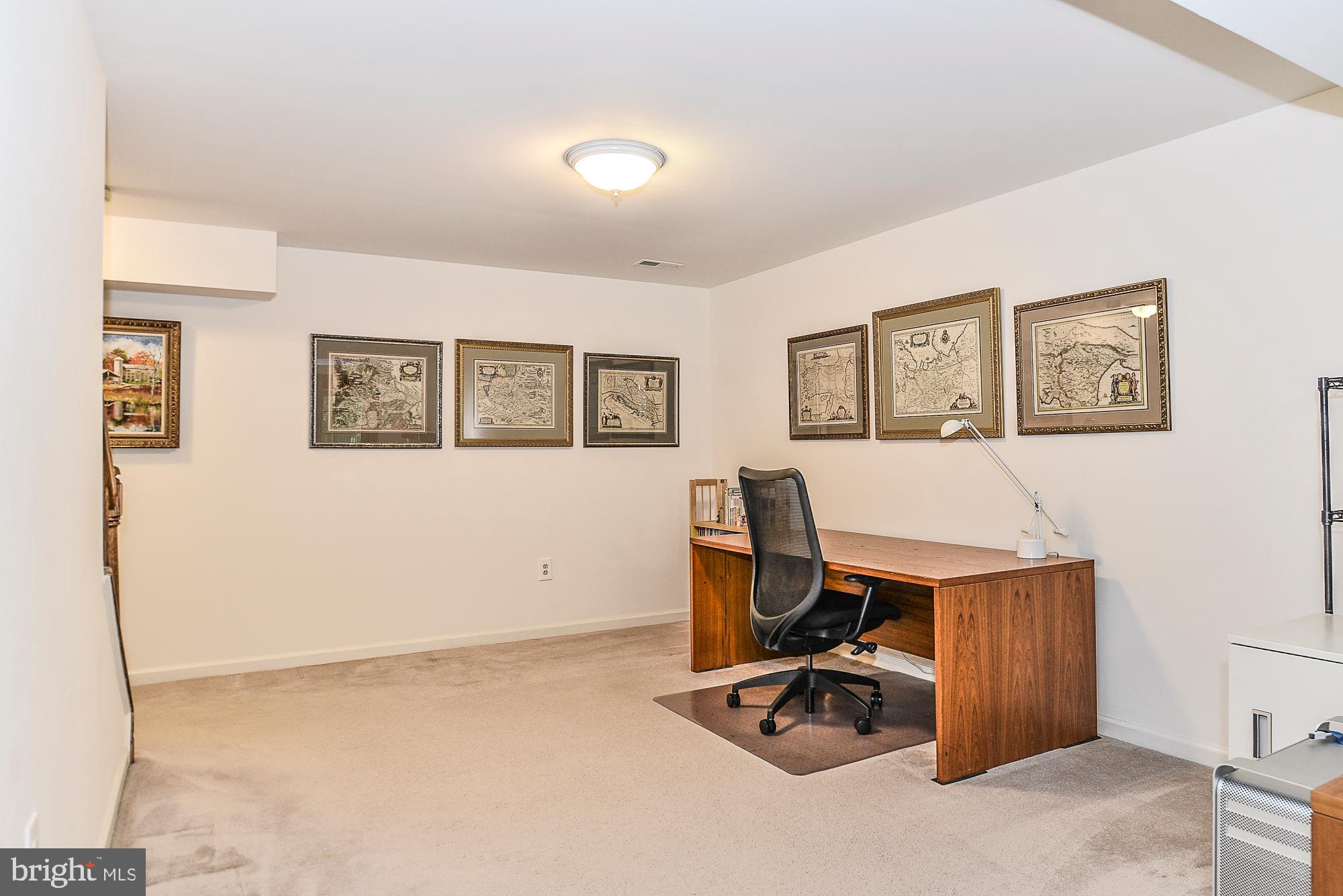 CROSSPOINTE - Residential