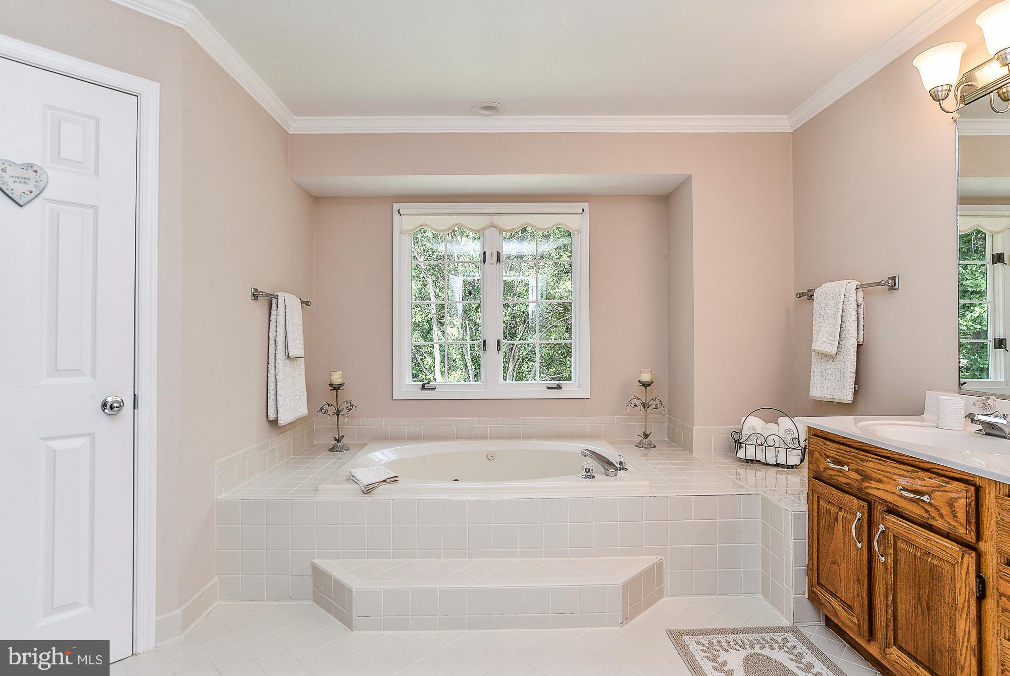 CROSSPOINTE - Residential