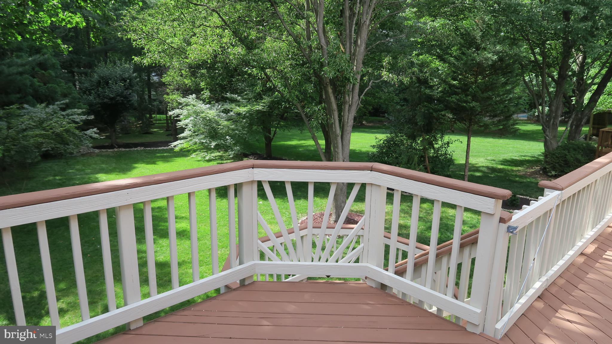 CROSSPOINTE - Residential