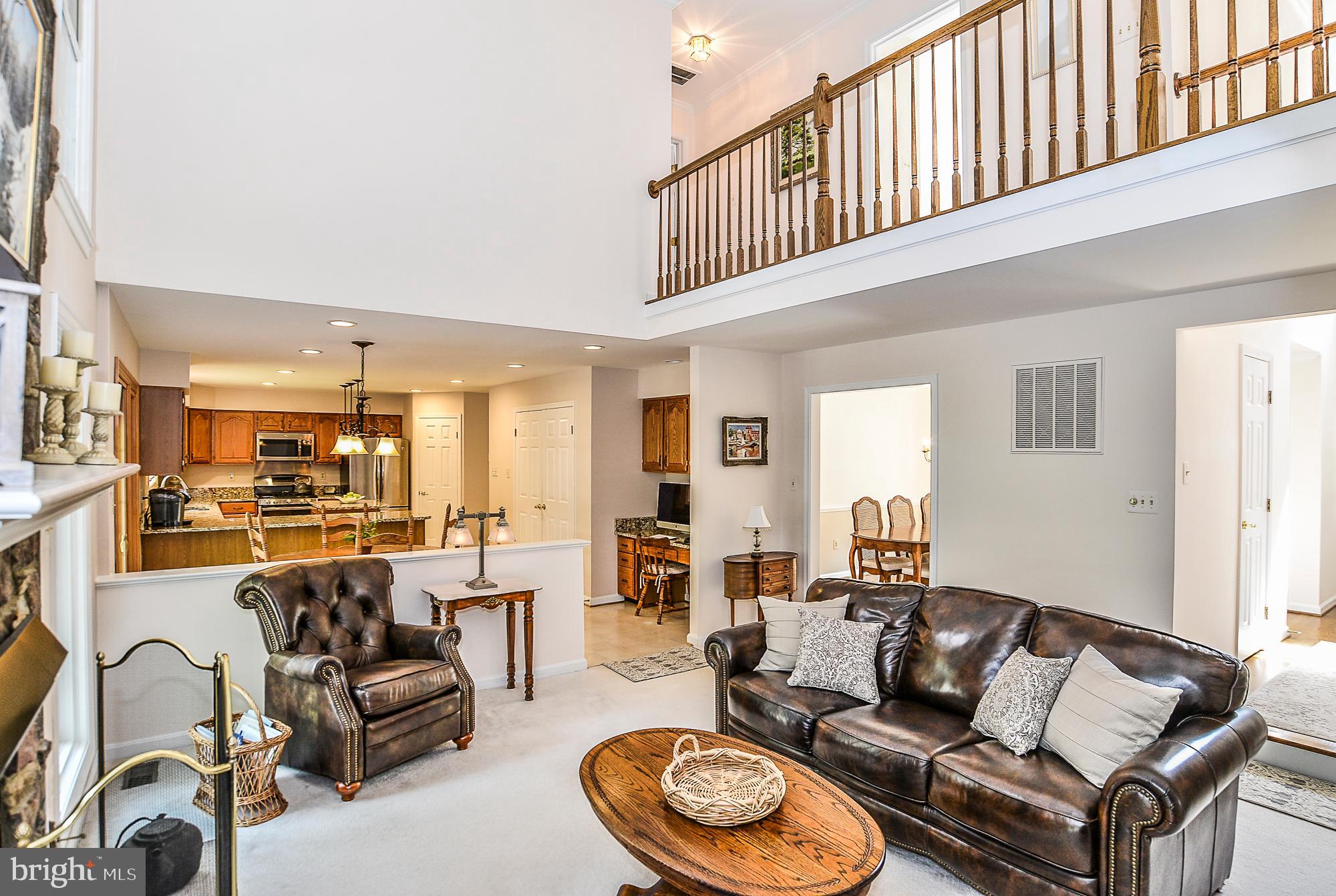 CROSSPOINTE - Residential