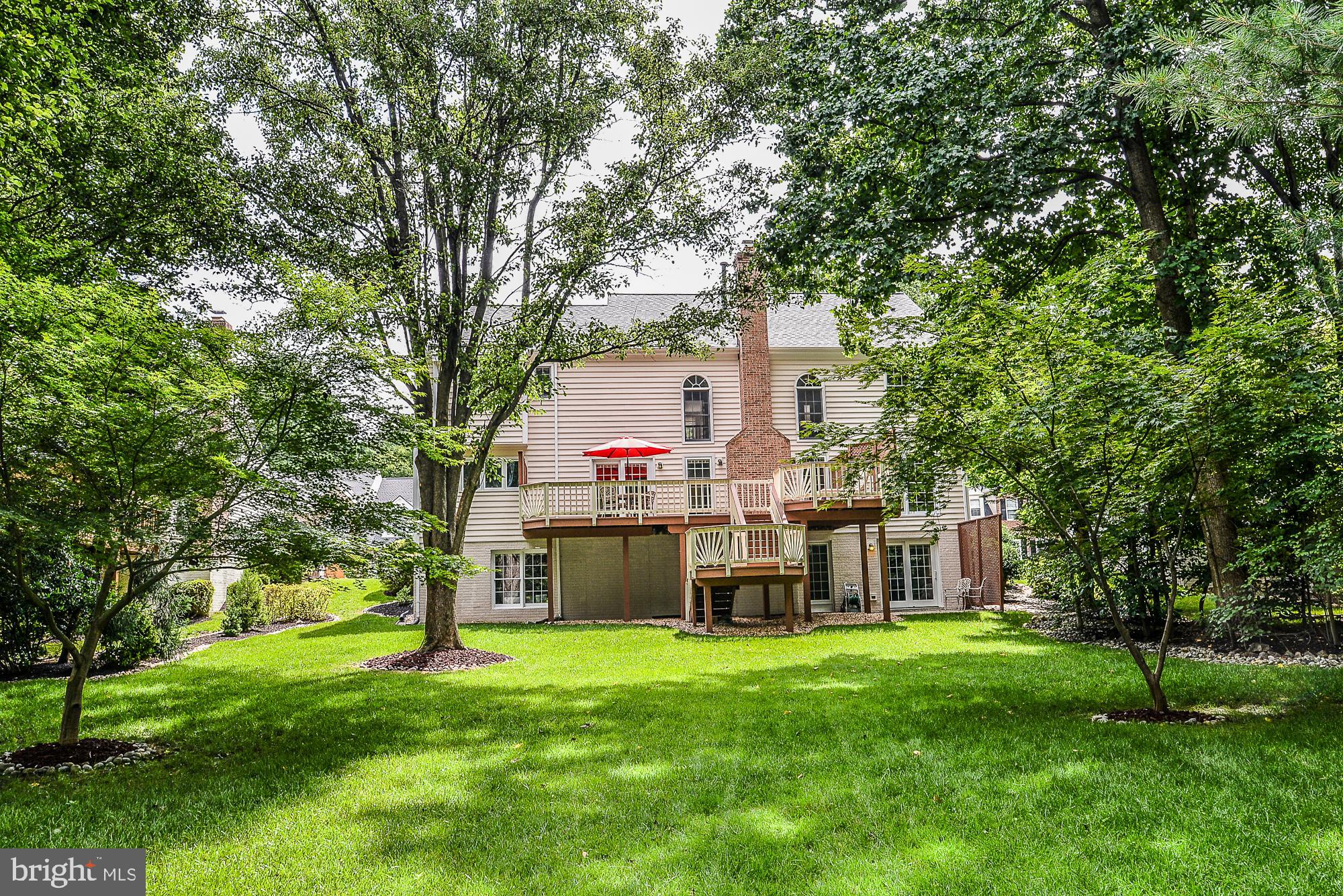 CROSSPOINTE - Residential