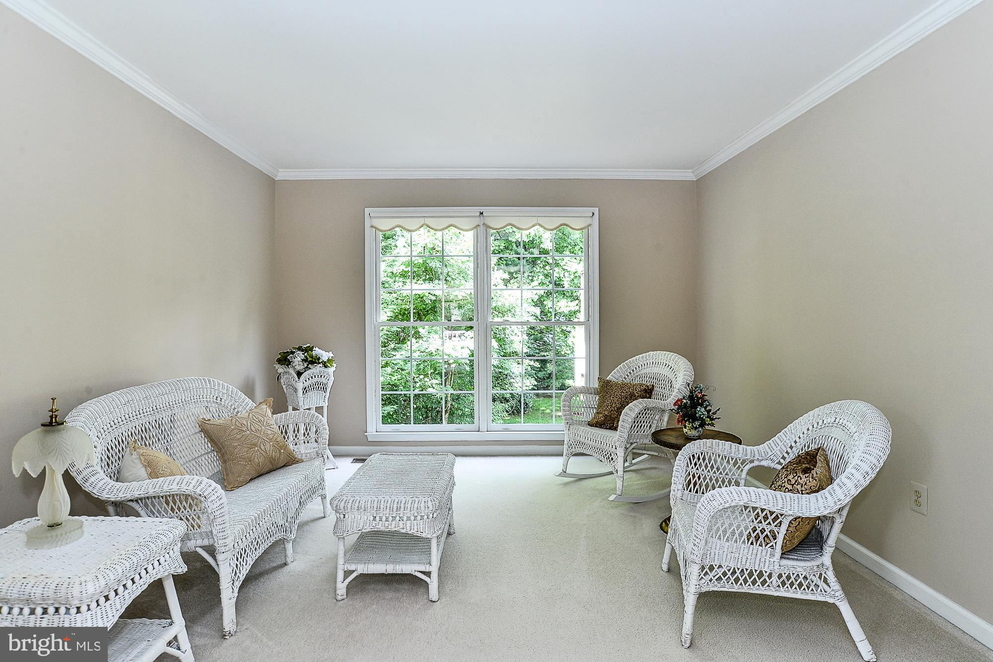 CROSSPOINTE - Residential