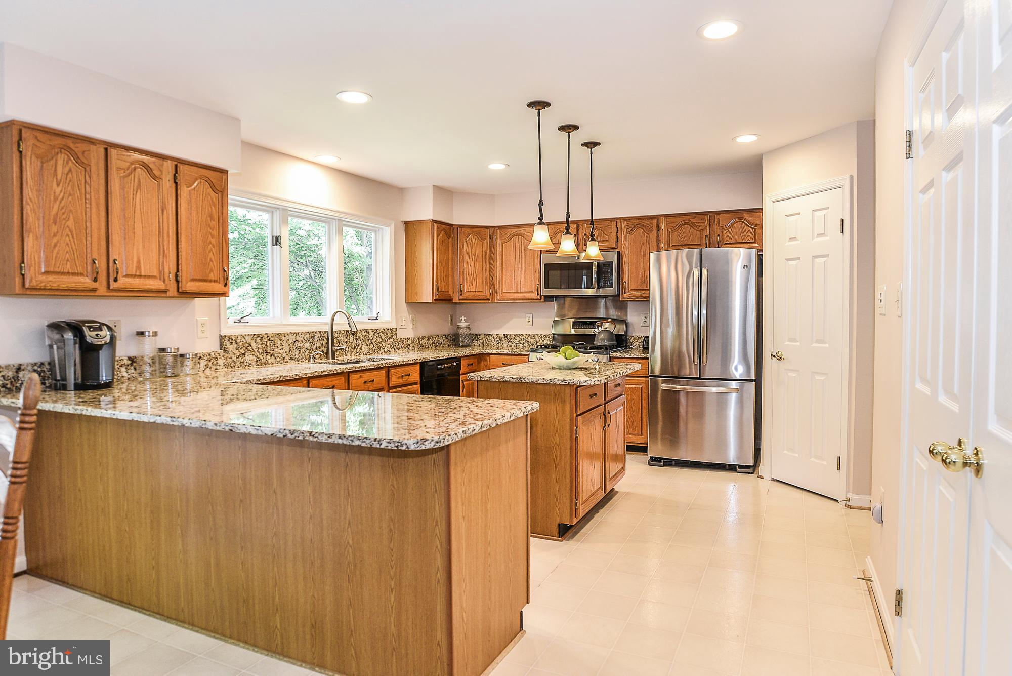 CROSSPOINTE - Residential