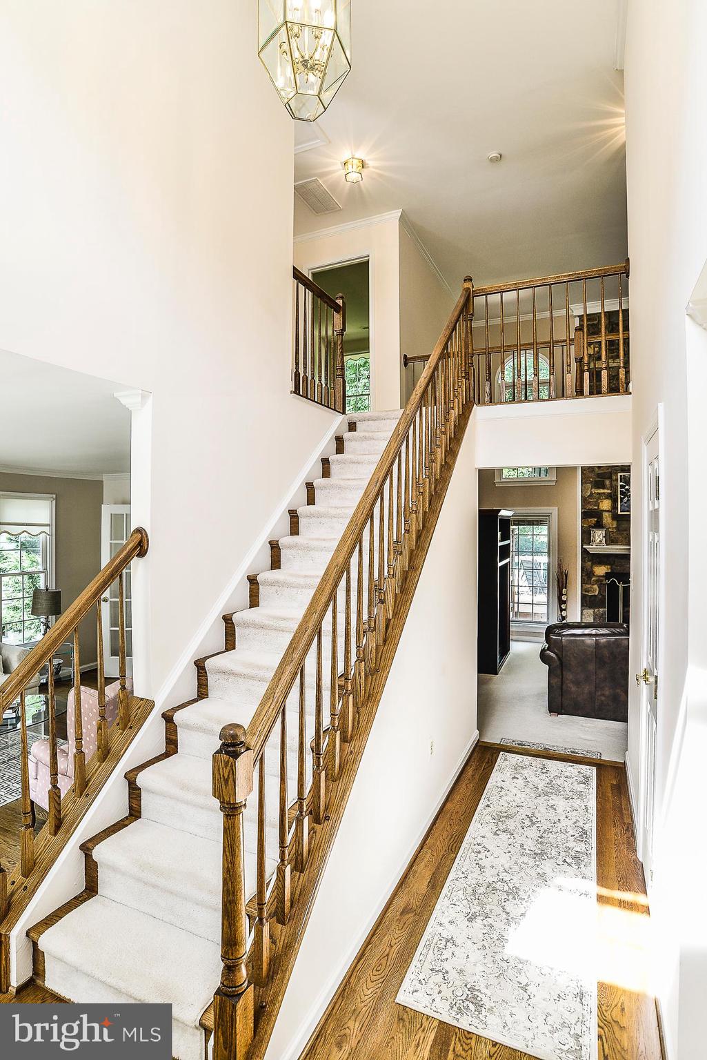 CROSSPOINTE - Residential