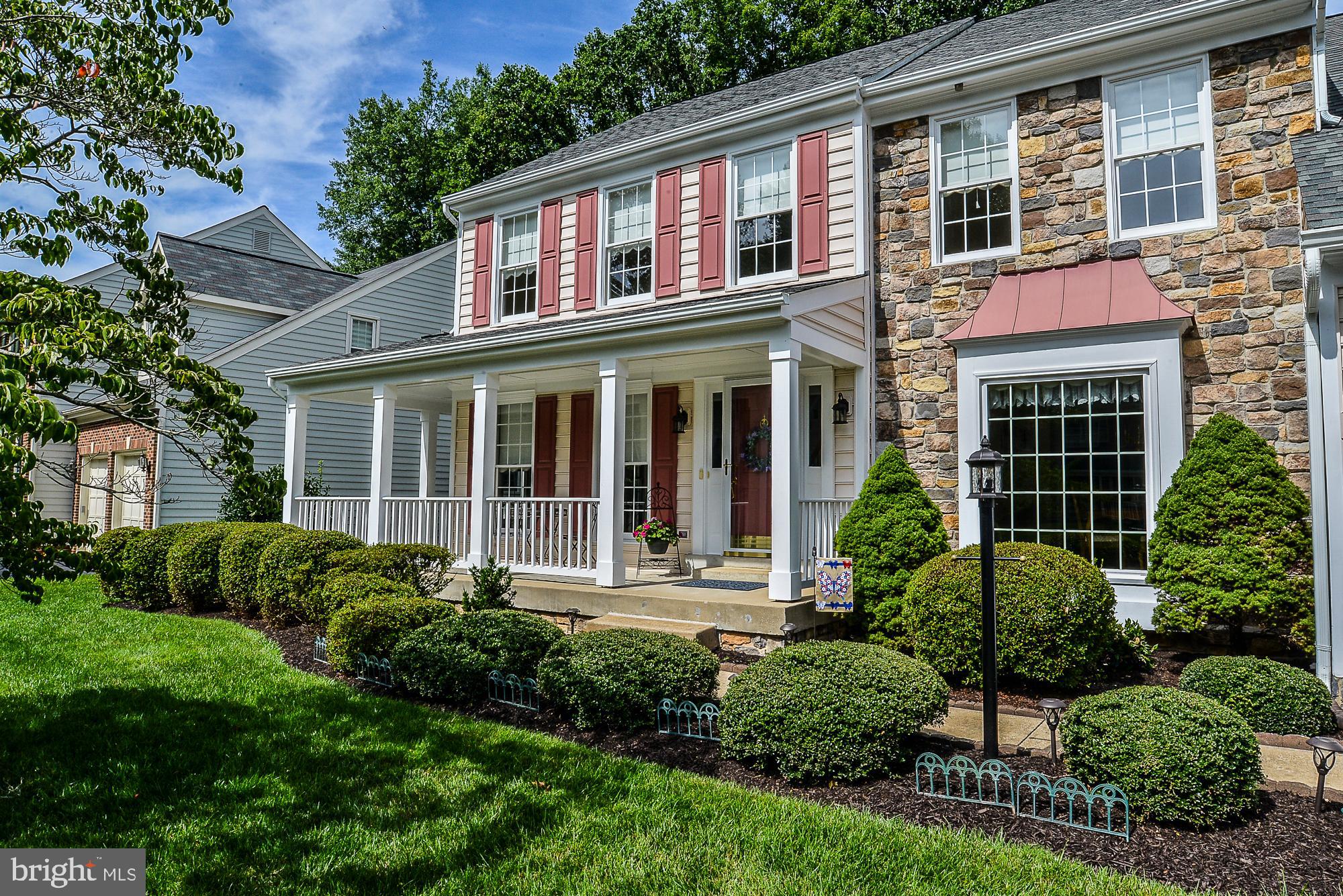 CROSSPOINTE - Residential