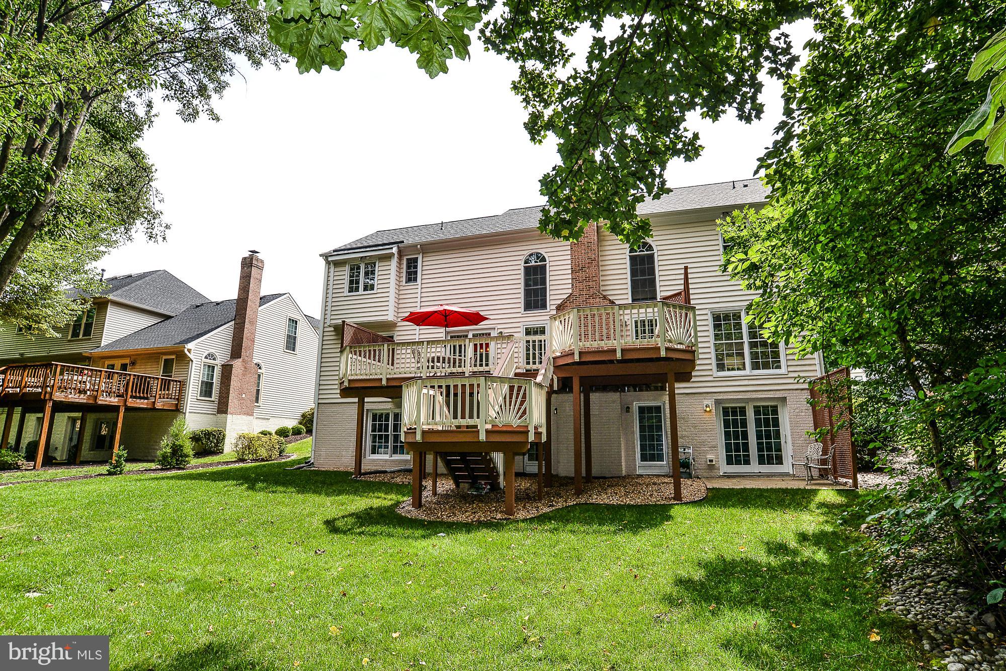 CROSSPOINTE - Residential