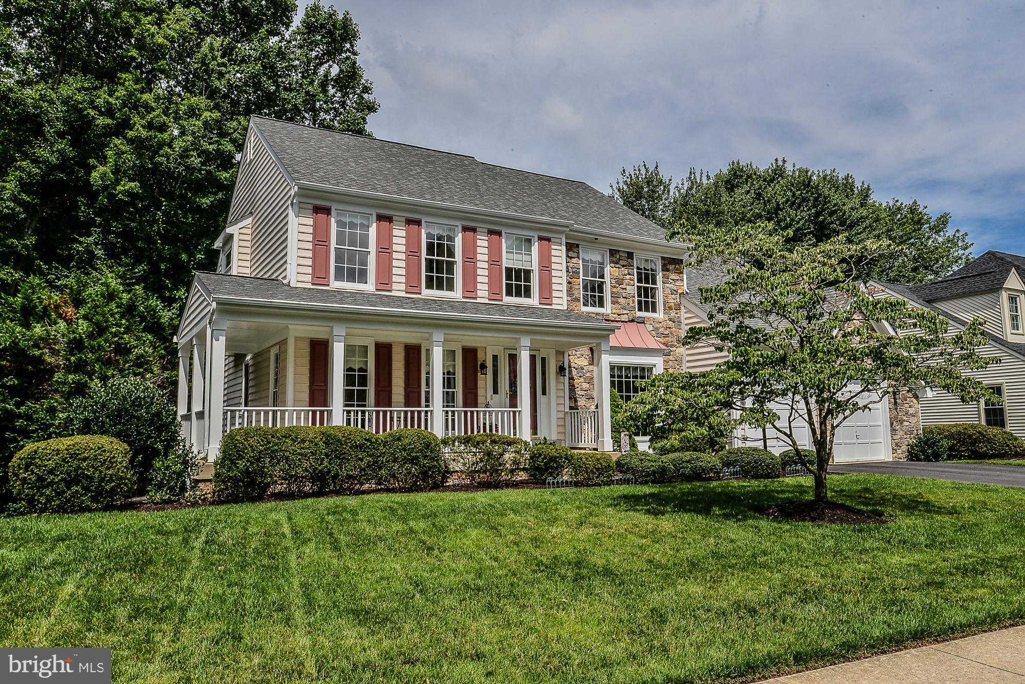 CROSSPOINTE - Residential