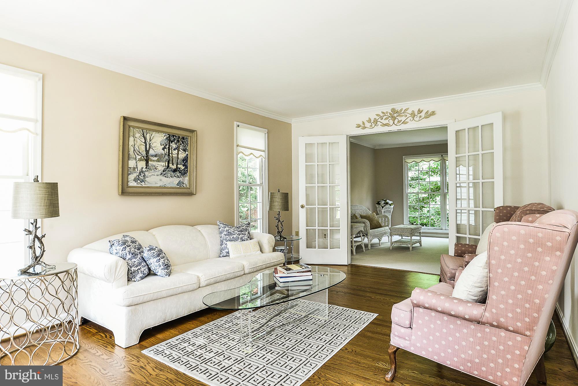 CROSSPOINTE - Residential