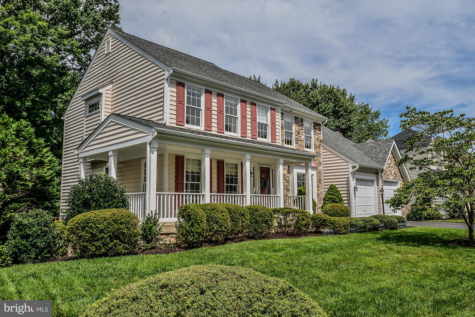 CROSSPOINTE - Residential