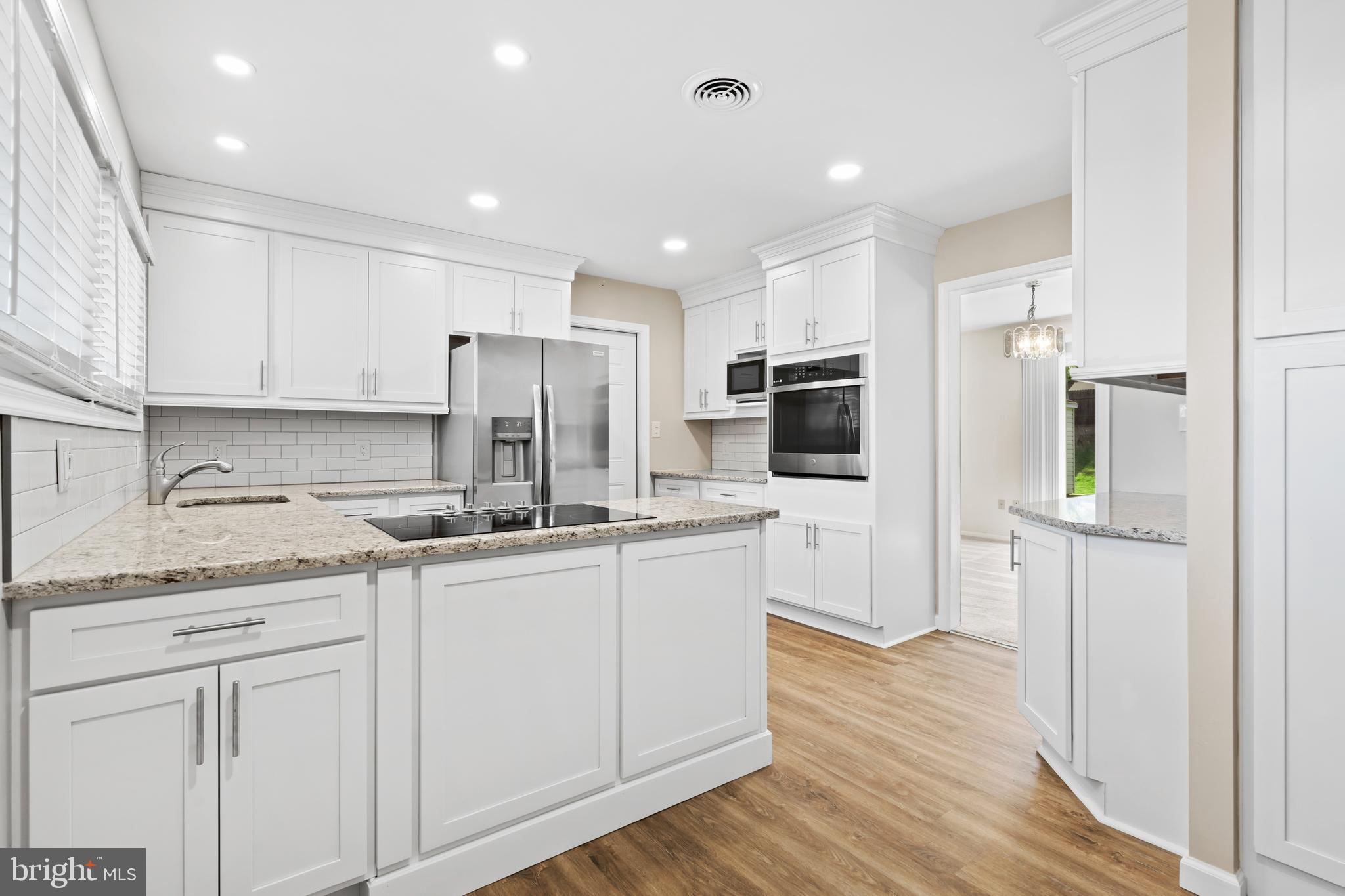 FORSYTHIA GATE - Residential